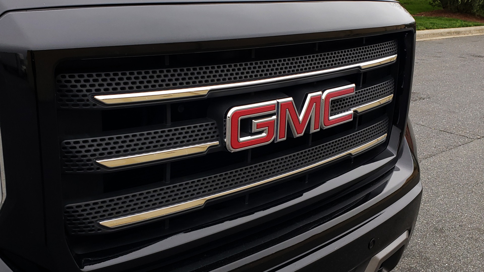 Used 2015 GMC SIERRA 1500 SLT 4WD CREW CAB / 6.2L V8 / NAV / BOSE / REARVIEW for sale Sold at Formula Imports in Charlotte NC 28227 21