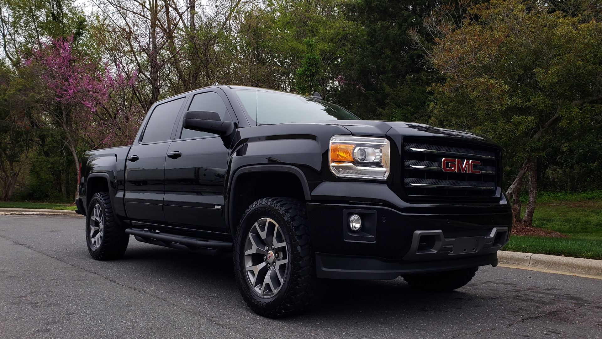 Used 2015 GMC SIERRA 1500 SLT 4WD CREW CAB / 6.2L V8 / NAV / BOSE / REARVIEW for sale Sold at Formula Imports in Charlotte NC 28227 4