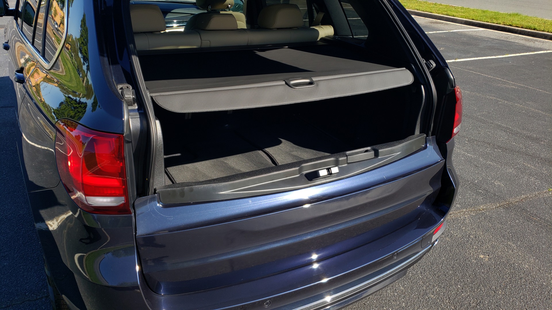 Used 2017 BMW X5 XDRIVE35I PREMIUM / LUXURY / NAV / SUNROOF / REARVIEW for sale $31,995 at Formula Imports in Charlotte NC 28227 14