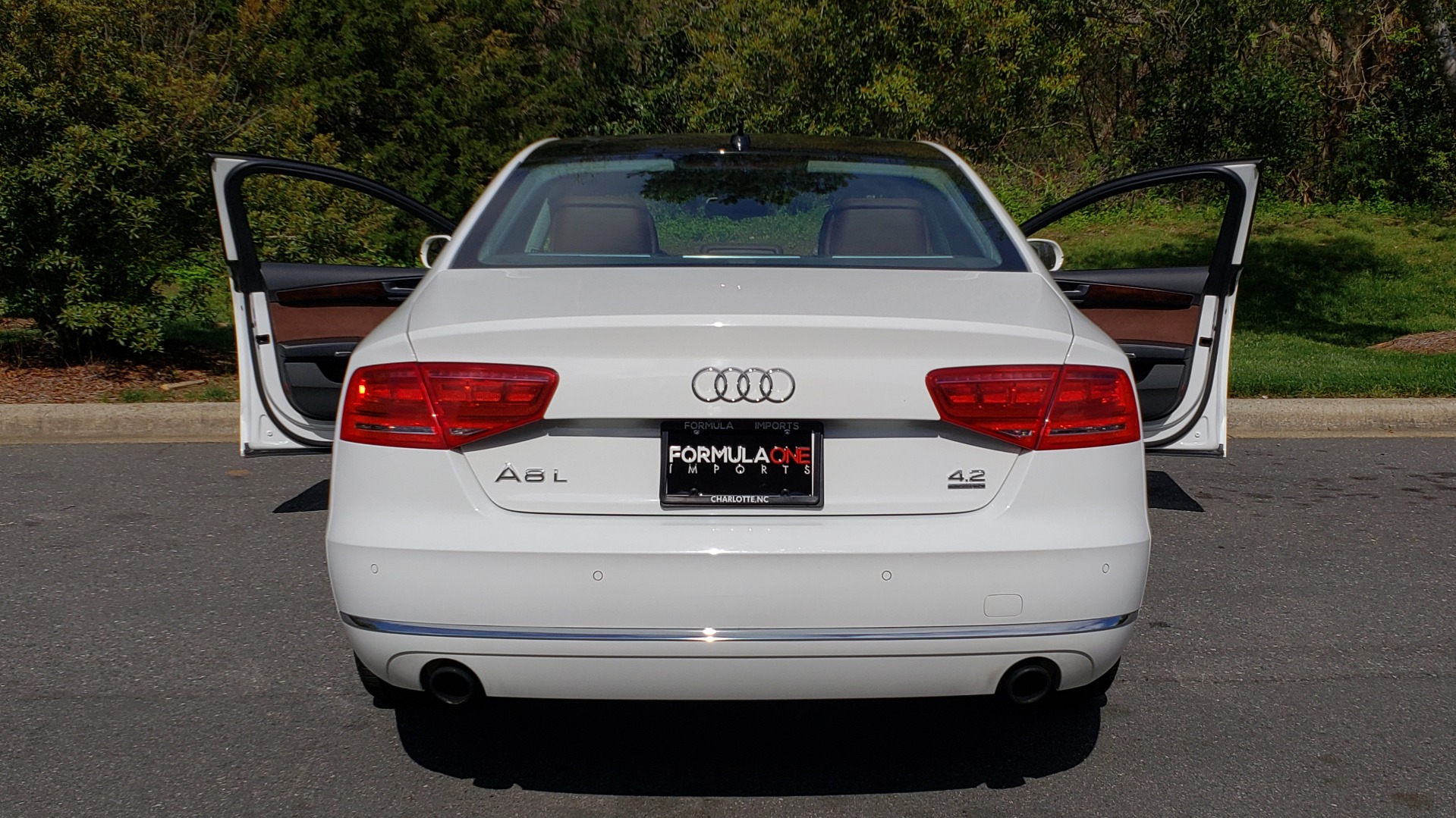Used 2011 Audi A8 L QUATTRO / NAV / PANO-ROOF / REARVIEW / BSM / B&O SND for sale Sold at Formula Imports in Charlotte NC 28227 28