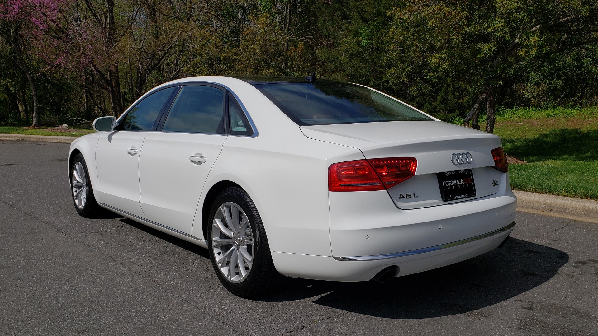 Used 2011 Audi A8 L QUATTRO / NAV / PANO-ROOF / REARVIEW / BSM / B&O SND for sale Sold at Formula Imports in Charlotte NC 28227 3