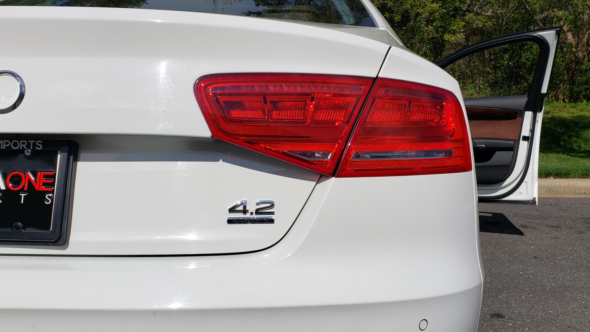 Used 2011 Audi A8 L QUATTRO / NAV / PANO-ROOF / REARVIEW / BSM / B&O SND for sale Sold at Formula Imports in Charlotte NC 28227 30