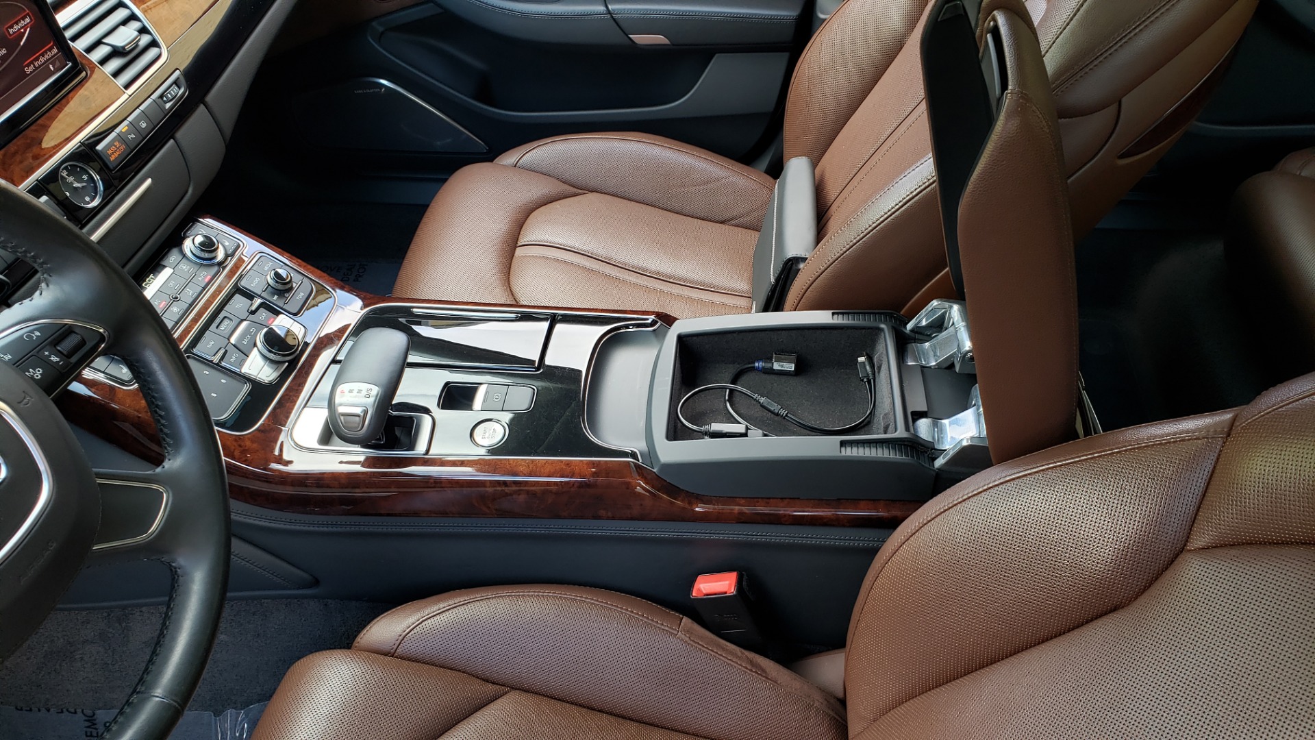 Used 2011 Audi A8 L QUATTRO / NAV / PANO-ROOF / REARVIEW / BSM / B&O SND for sale Sold at Formula Imports in Charlotte NC 28227 61