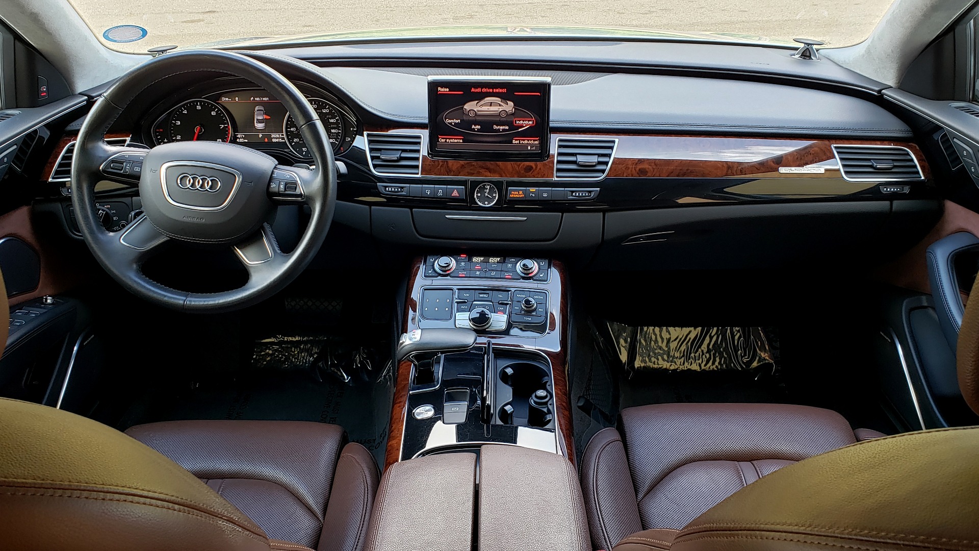 Used 2011 Audi A8 L QUATTRO / NAV / PANO-ROOF / REARVIEW / BSM / B&O SND for sale Sold at Formula Imports in Charlotte NC 28227 89