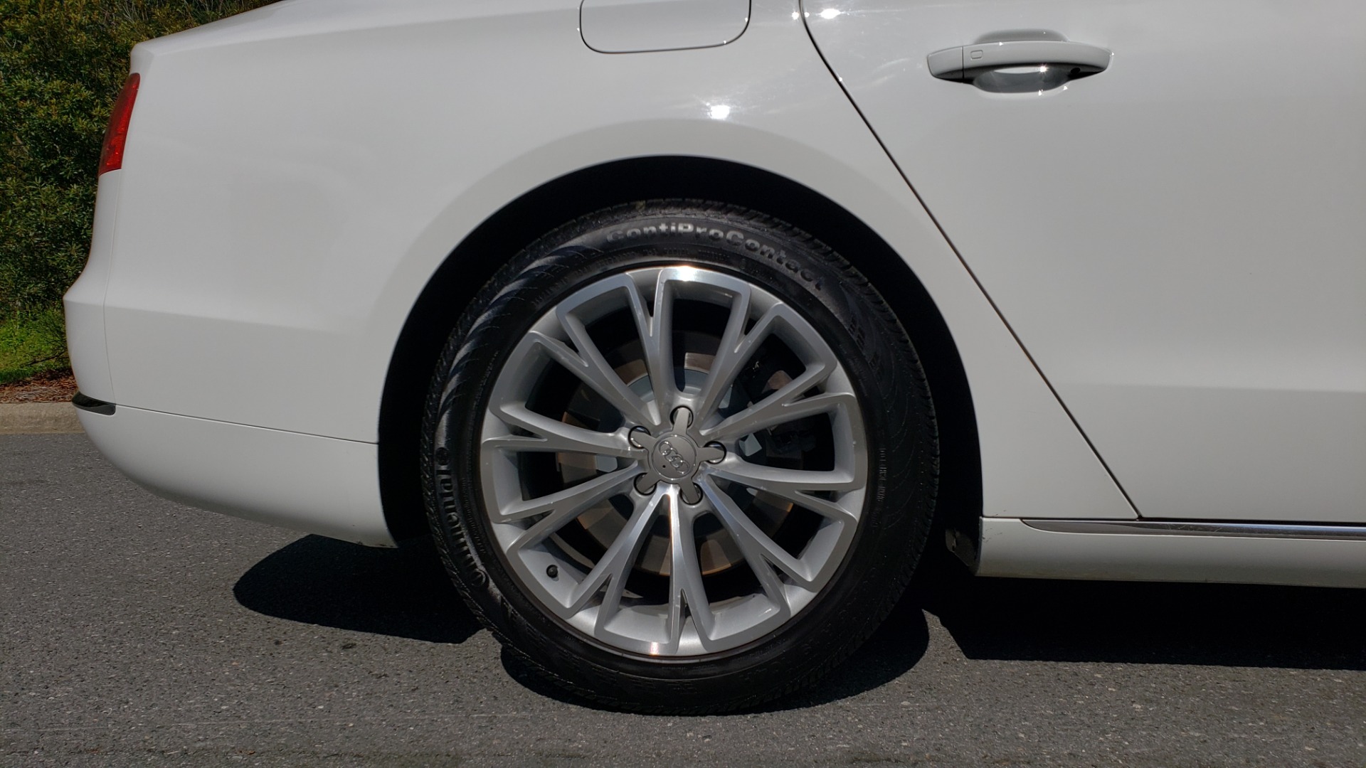 Used 2011 Audi A8 L QUATTRO / NAV / PANO-ROOF / REARVIEW / BSM / B&O SND for sale Sold at Formula Imports in Charlotte NC 28227 92