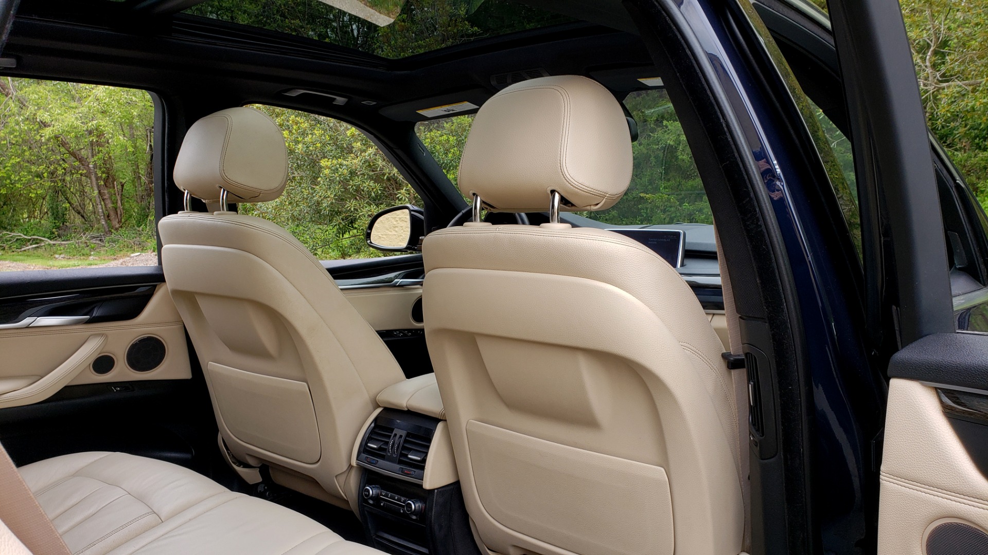 Used 2017 BMW X5 XDRIVE35I PREMIUM / NAV / SUNROOF/ CLD WTHR / HARMAN/KARDON / REARVIEW for sale $30,595 at Formula Imports in Charlotte NC 28227 76