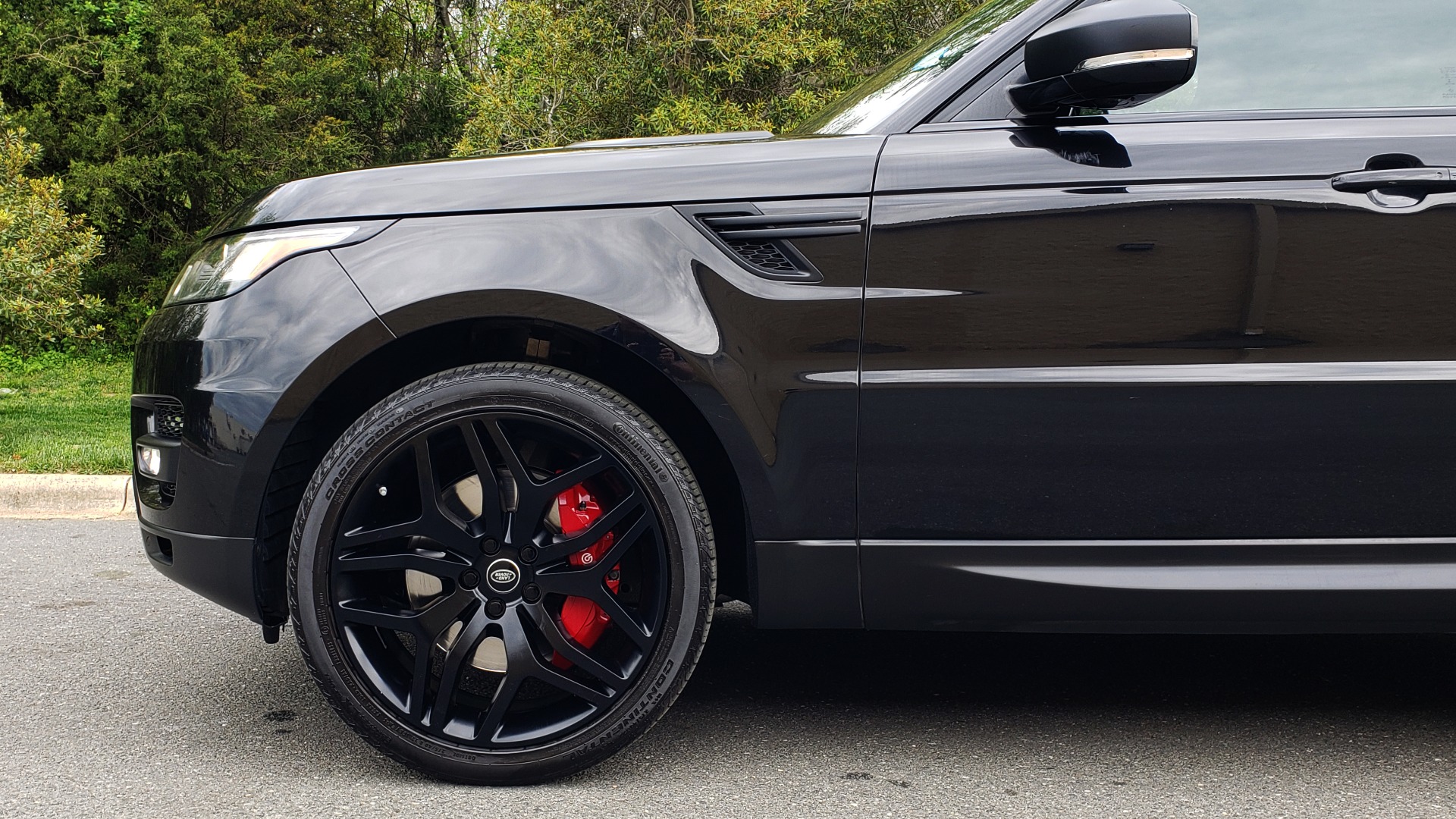 Used 2015 Land Rover RANGE ROVER SPORT SC V8 DYNAMIC / NAV / PANO-ROOF / DRVR ASST / REARVIEW for sale Sold at Formula Imports in Charlotte NC 28227 83