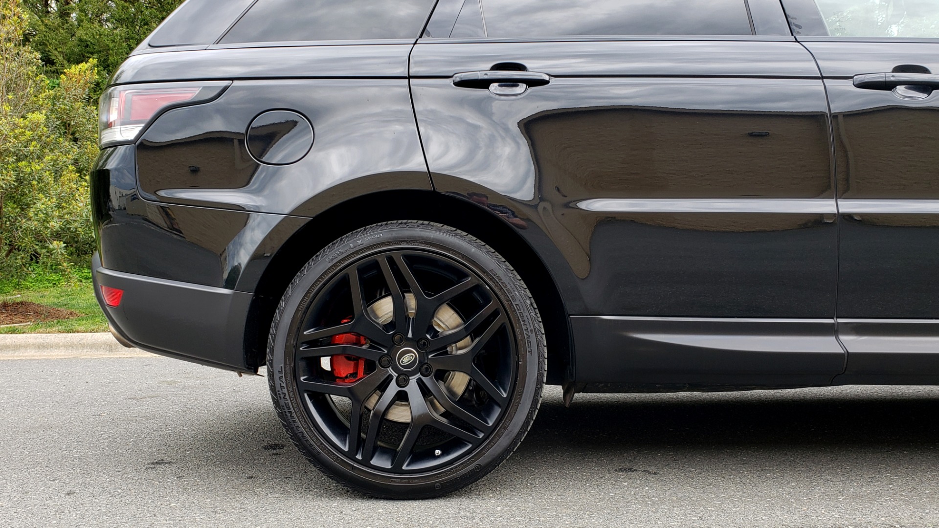 Used 2015 Land Rover RANGE ROVER SPORT SC V8 DYNAMIC / NAV / PANO-ROOF / DRVR ASST / REARVIEW for sale Sold at Formula Imports in Charlotte NC 28227 85