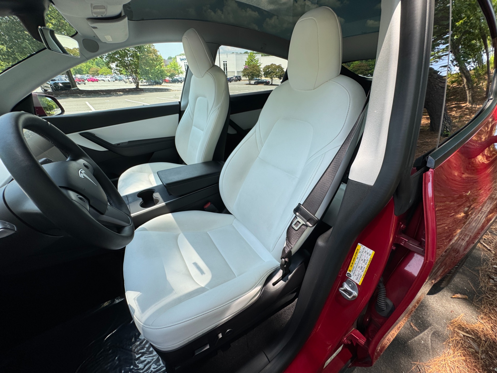 Used 2021 Tesla Model Y Long Range for sale $26,995 at Formula Imports in Charlotte NC 28227 22