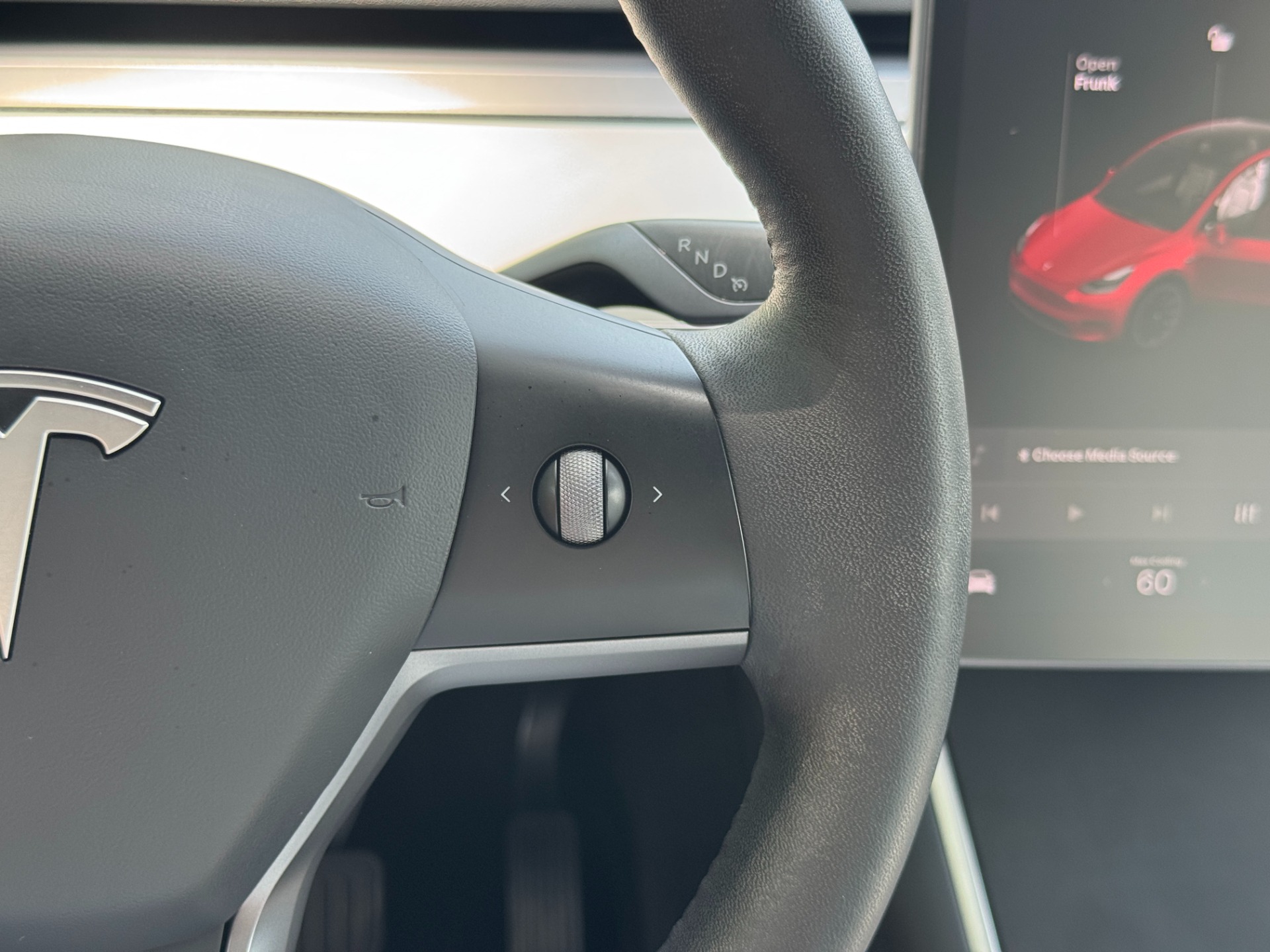 Used 2021 Tesla Model Y Long Range for sale $26,995 at Formula Imports in Charlotte NC 28227 30