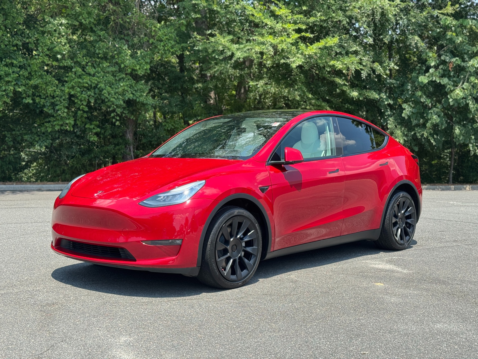Used 2021 Tesla Model Y Long Range for sale $26,995 at Formula Imports in Charlotte NC 28227 4