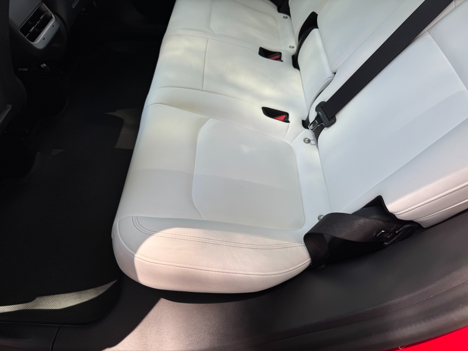 Used 2021 Tesla Model Y Long Range for sale $26,995 at Formula Imports in Charlotte NC 28227 43