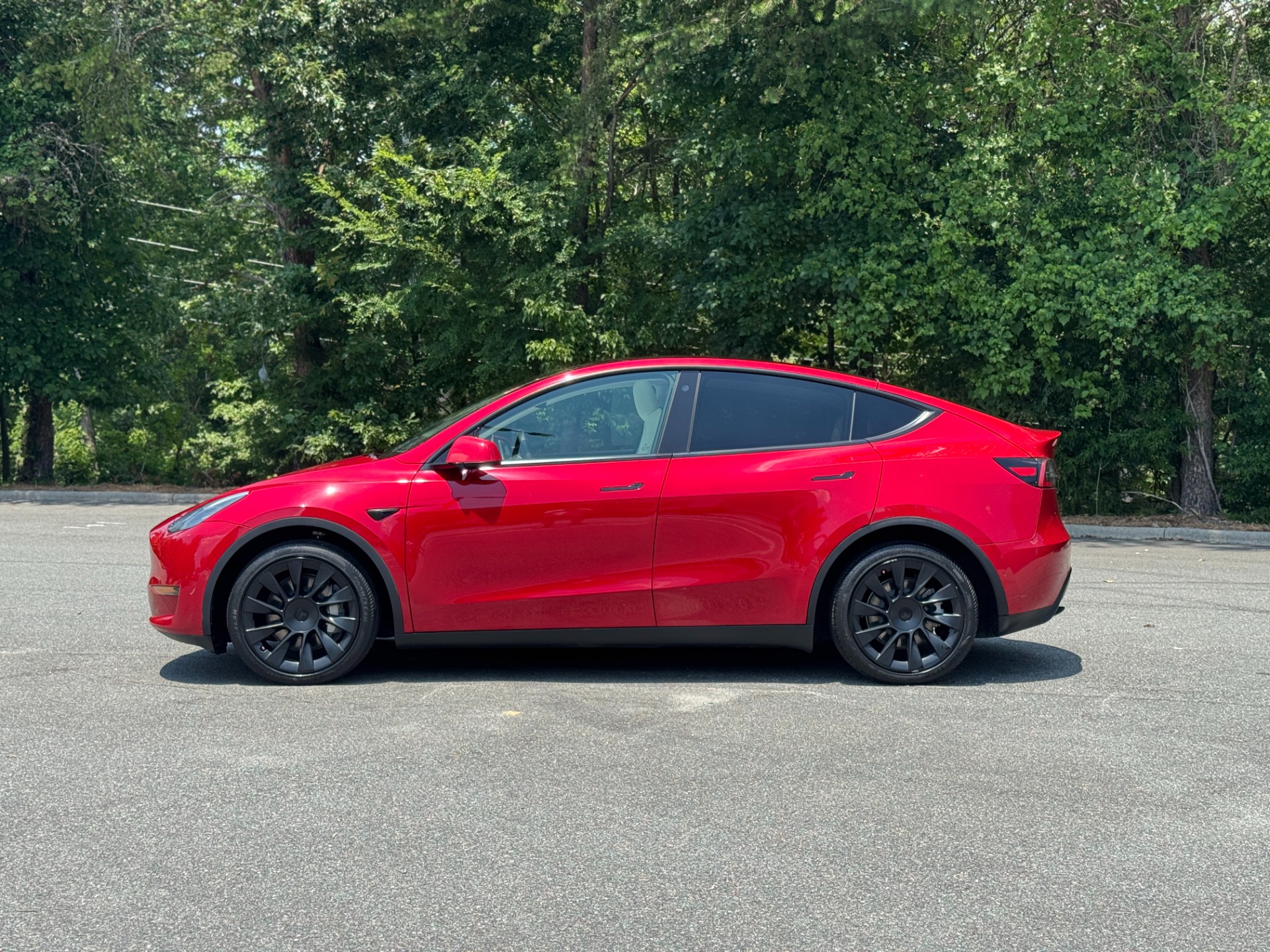 Used 2021 Tesla Model Y Long Range for sale $26,995 at Formula Imports in Charlotte NC 28227 6