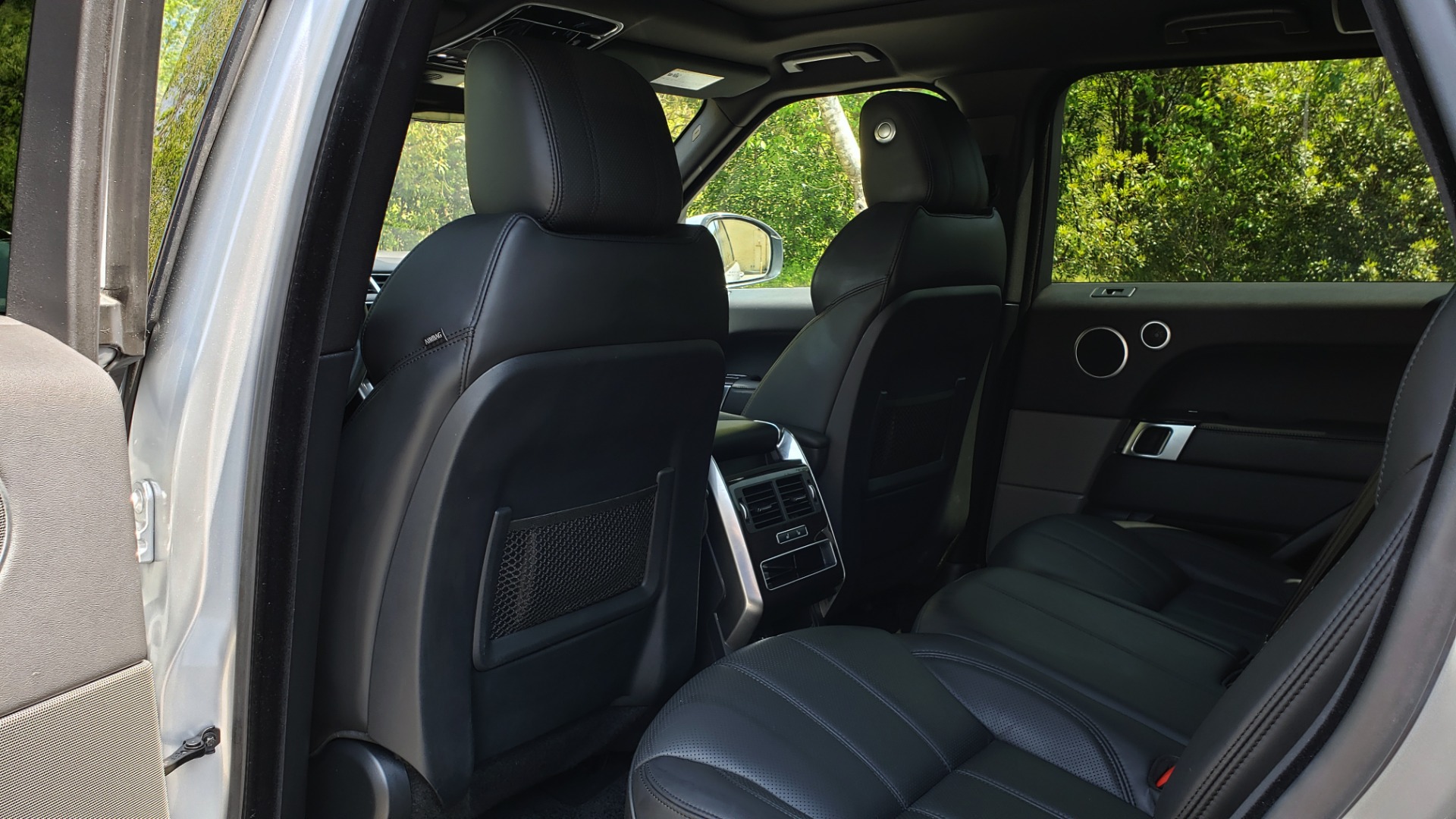 Used 2017 Land Rover RANGE ROVER SPORT HSE / SC V6 / 4X4 / NAV / PANO-ROOF / REARVIEW for sale Sold at Formula Imports in Charlotte NC 28227 61