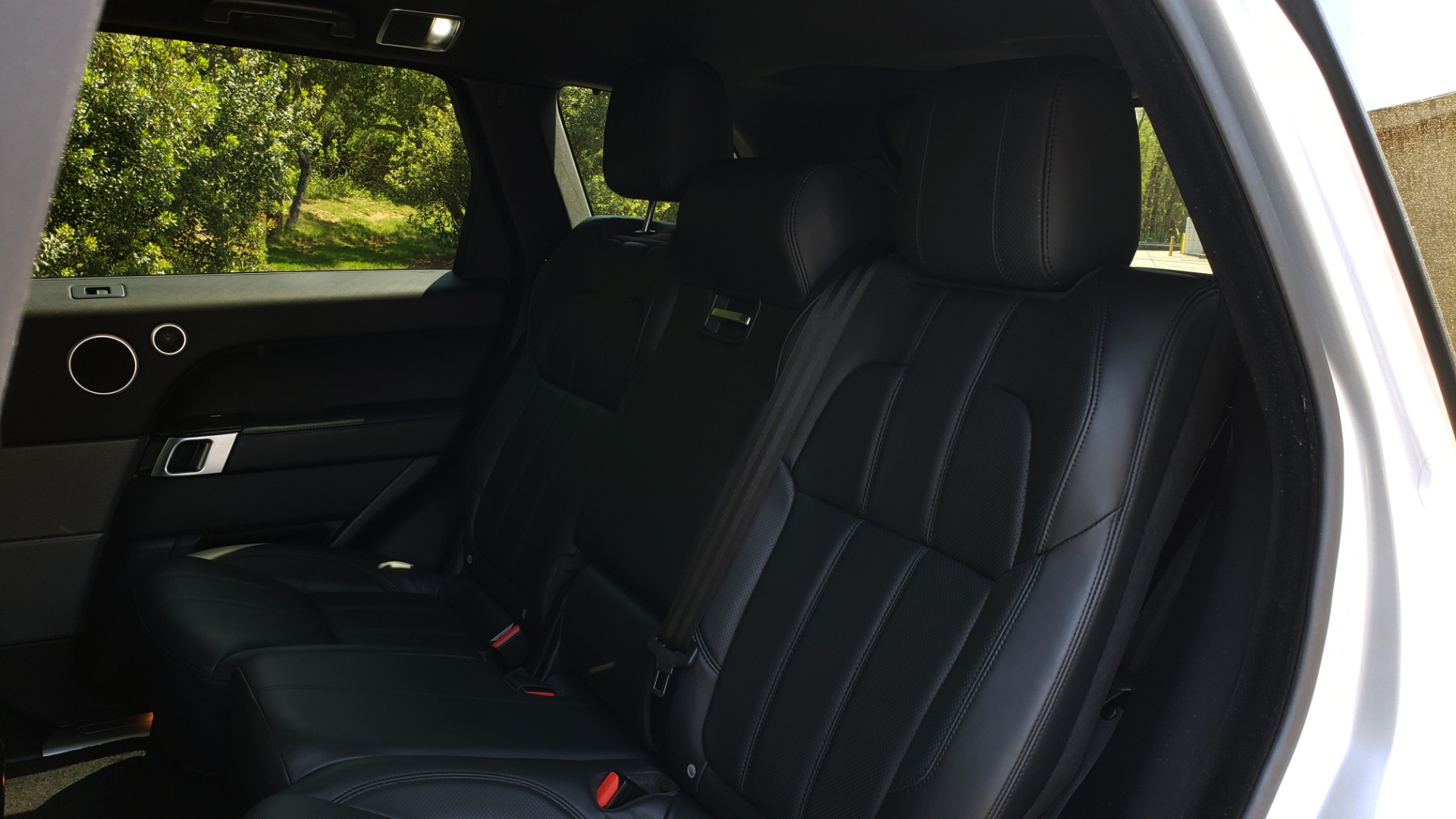 Used 2017 Land Rover RANGE ROVER SPORT HSE / SC V6 / 4X4 / NAV / PANO-ROOF / REARVIEW for sale Sold at Formula Imports in Charlotte NC 28227 62