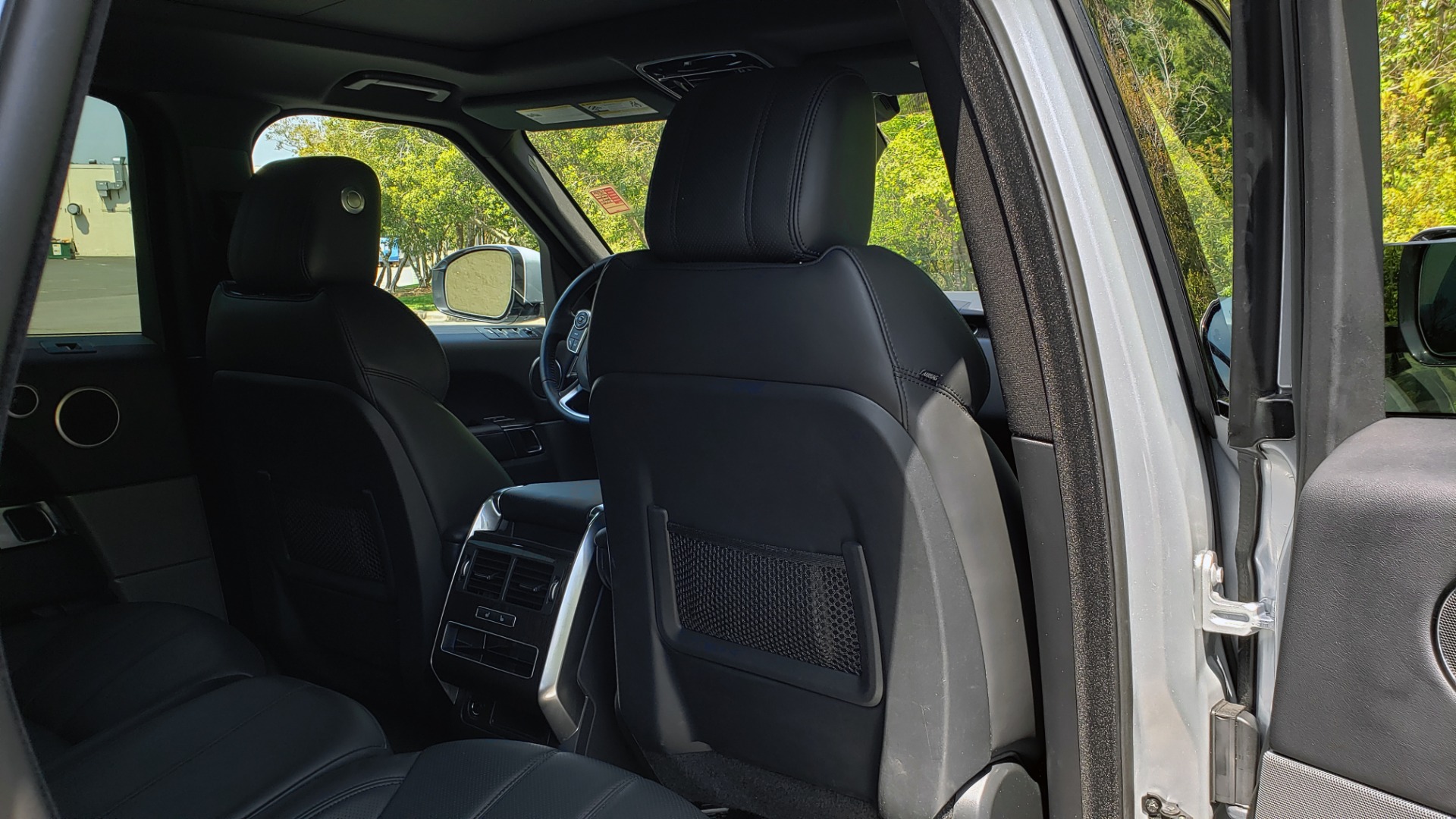 Used 2017 Land Rover RANGE ROVER SPORT HSE / SC V6 / 4X4 / NAV / PANO-ROOF / REARVIEW for sale Sold at Formula Imports in Charlotte NC 28227 76