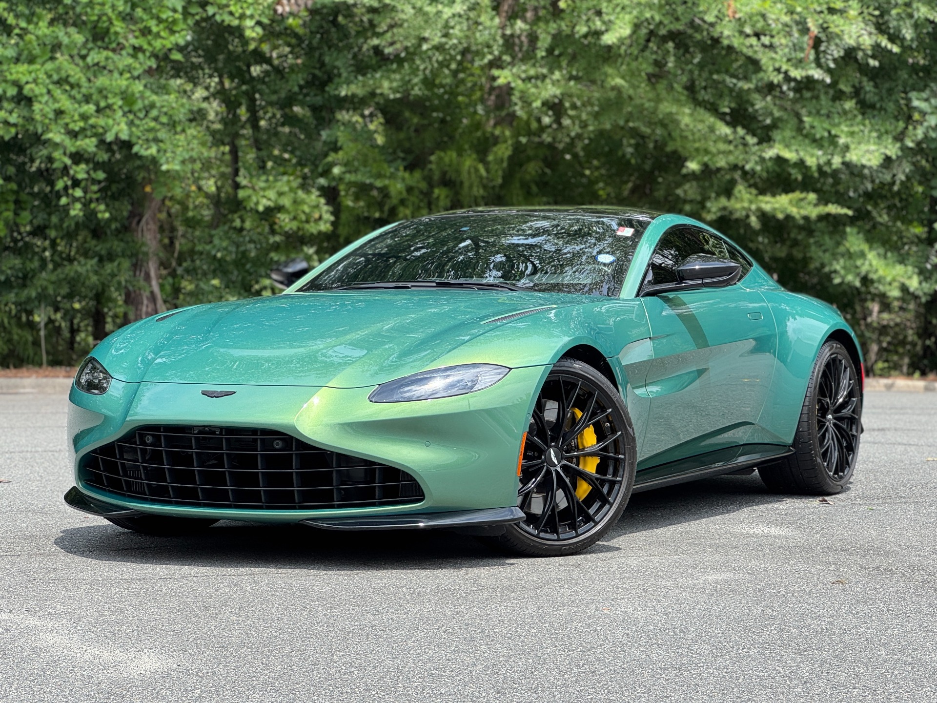 23 WIRED VANTAGE 154 フルチューン＆アイスベース済 Used 2023 Aston Martin Vantage SIGNATURE PAINT / PREMIUM AUDIO