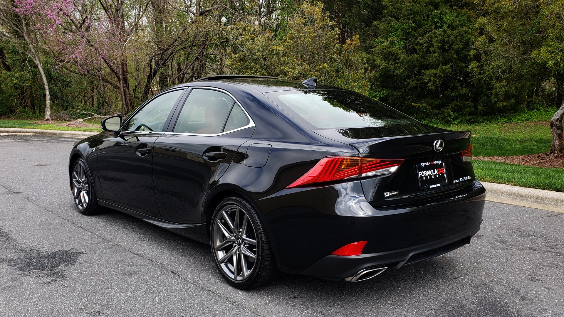 Used 2017 Lexus IS 300 F SPORT AWD / NAV / SUNROOF / REARVIEW / VENT SEATS / BSM for sale Sold at Formula Imports in Charlotte NC 28227 3