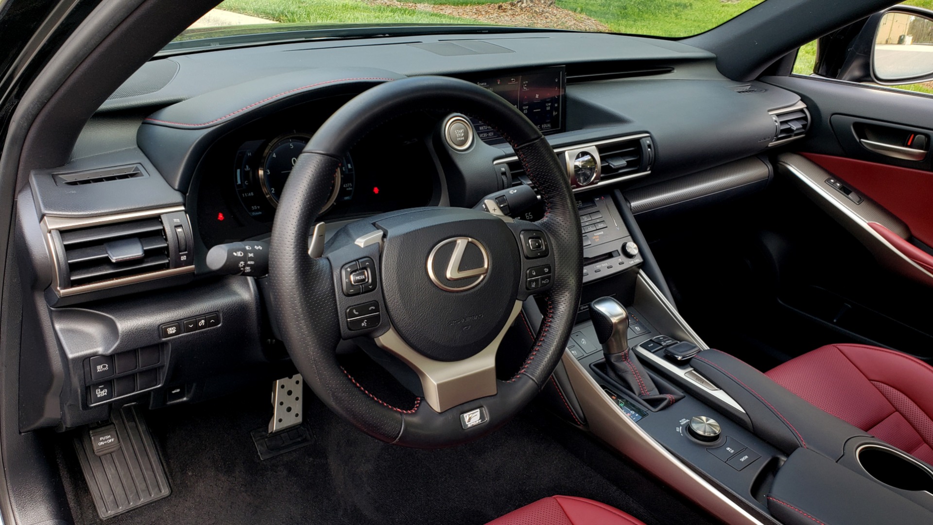 Used 2017 Lexus IS 300 F SPORT AWD / NAV / SUNROOF / REARVIEW / VENT SEATS / BSM for sale Sold at Formula Imports in Charlotte NC 28227 31