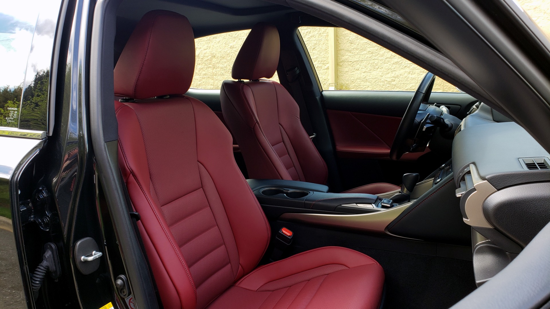 Used 2017 Lexus IS 300 F SPORT AWD / NAV / SUNROOF / REARVIEW / VENT SEATS / BSM for sale Sold at Formula Imports in Charlotte NC 28227 60