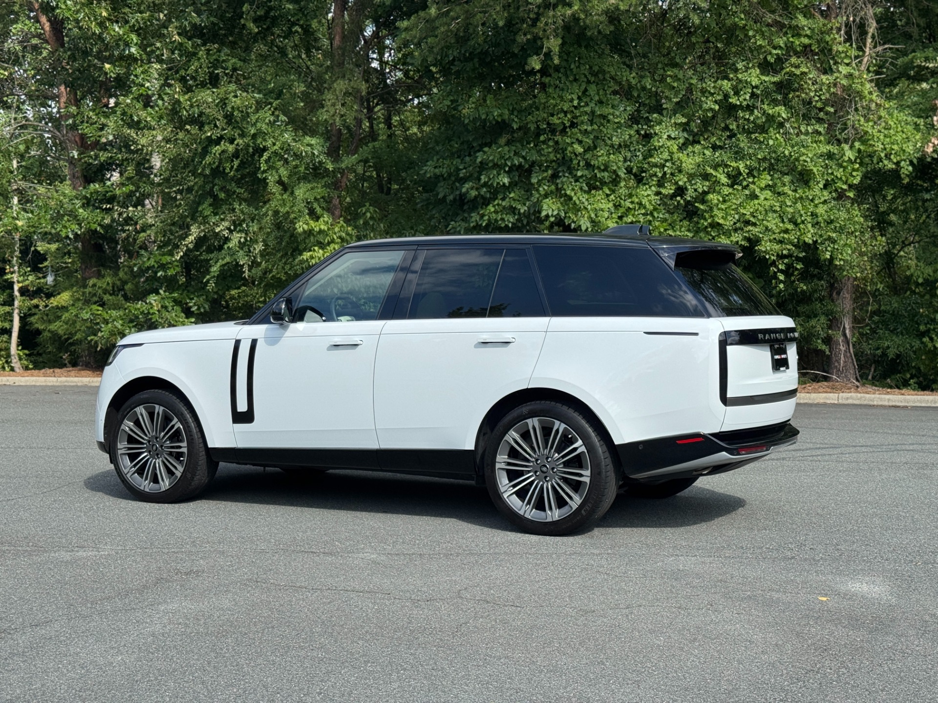 Used 2023 Land Rover Range Rover P400 SE SWB 20-WAY SEATING / HANDOVER ...