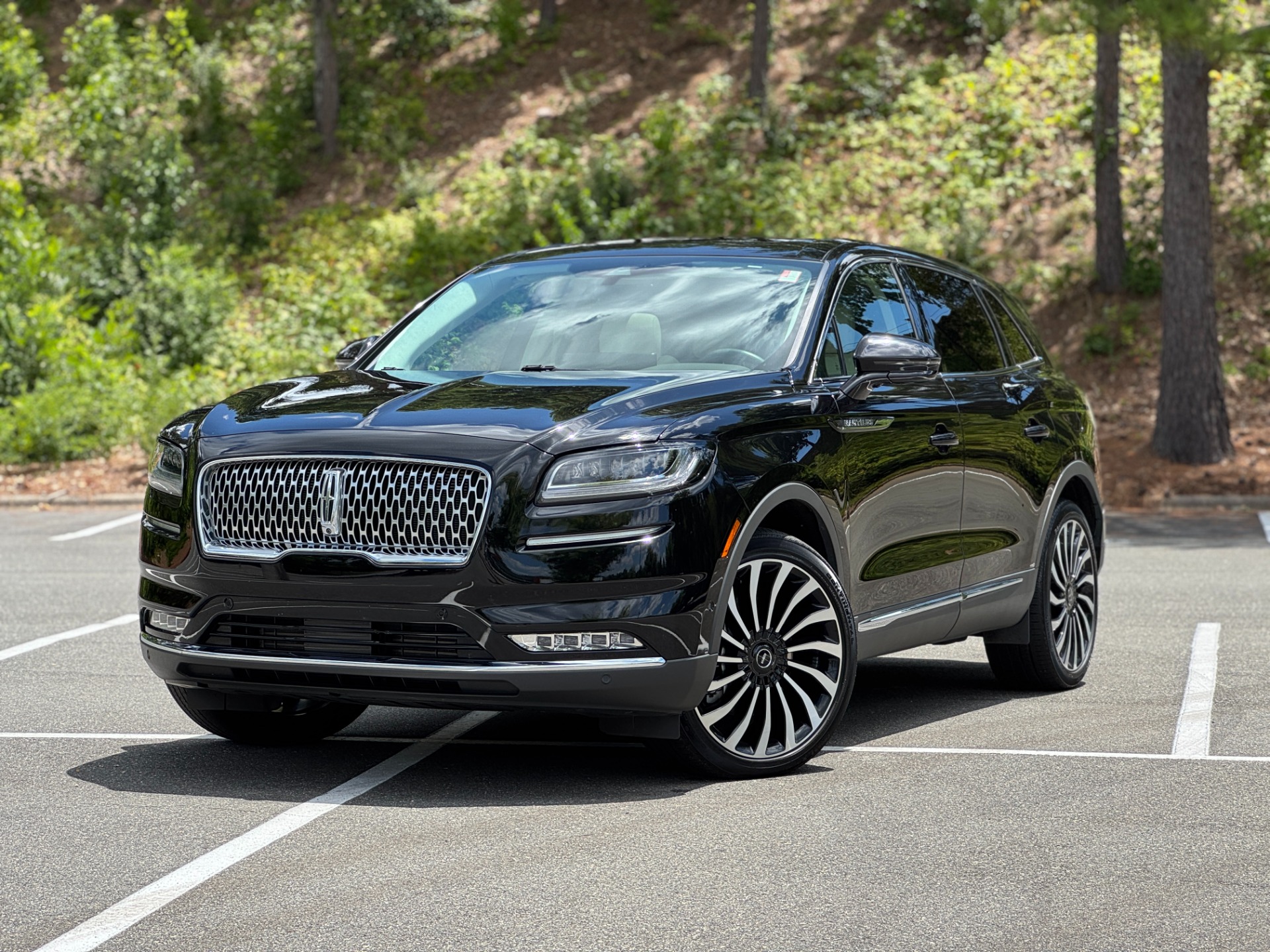 Used 2022 Lincoln Nautilus Black Label 800A EQUIP / ULTRA COMFORT 22-WAY SEATS / CARGO PKG for sale Sold at Formula Imports in Charlotte NC 28227 1