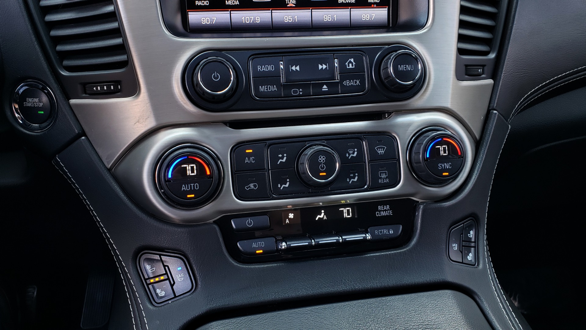 Used 2016 GMC YUKON DENALI 4WD / OPEN ROAD / NAV / ENTERTAINMENT / 3-ROW for sale Sold at Formula Imports in Charlotte NC 28227 50
