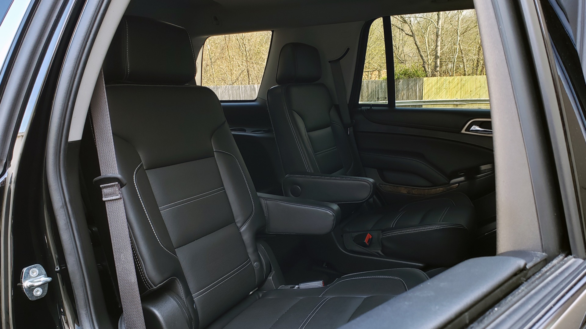 Used 2016 GMC YUKON DENALI 4WD / OPEN ROAD / NAV / ENTERTAINMENT / 3-ROW for sale Sold at Formula Imports in Charlotte NC 28227 87