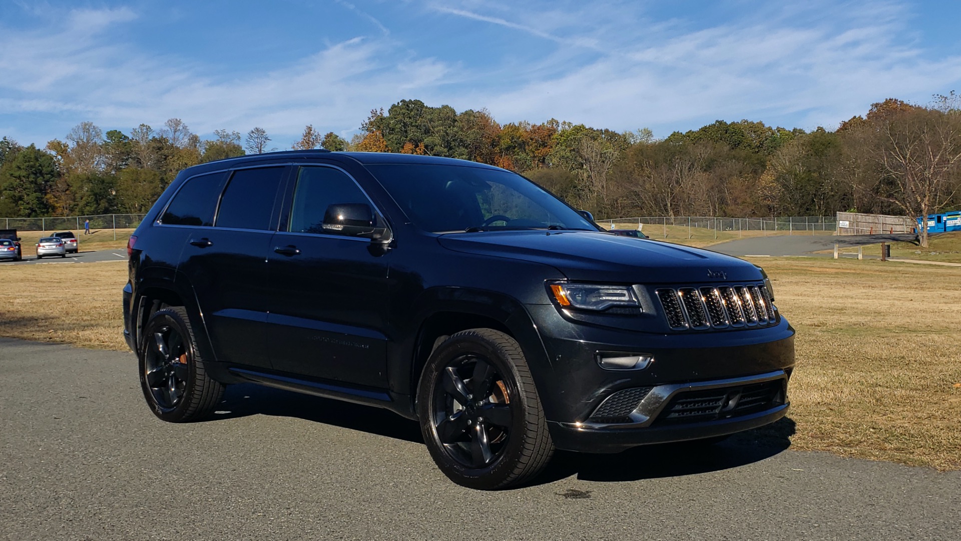 Used 2015 Jeep GRAND CHEROKEE HIGH ALTITUDE / NAV / SUNROOF / REARVIEW / TOW PKG for sale Sold at Formula Imports in Charlotte NC 28227 10