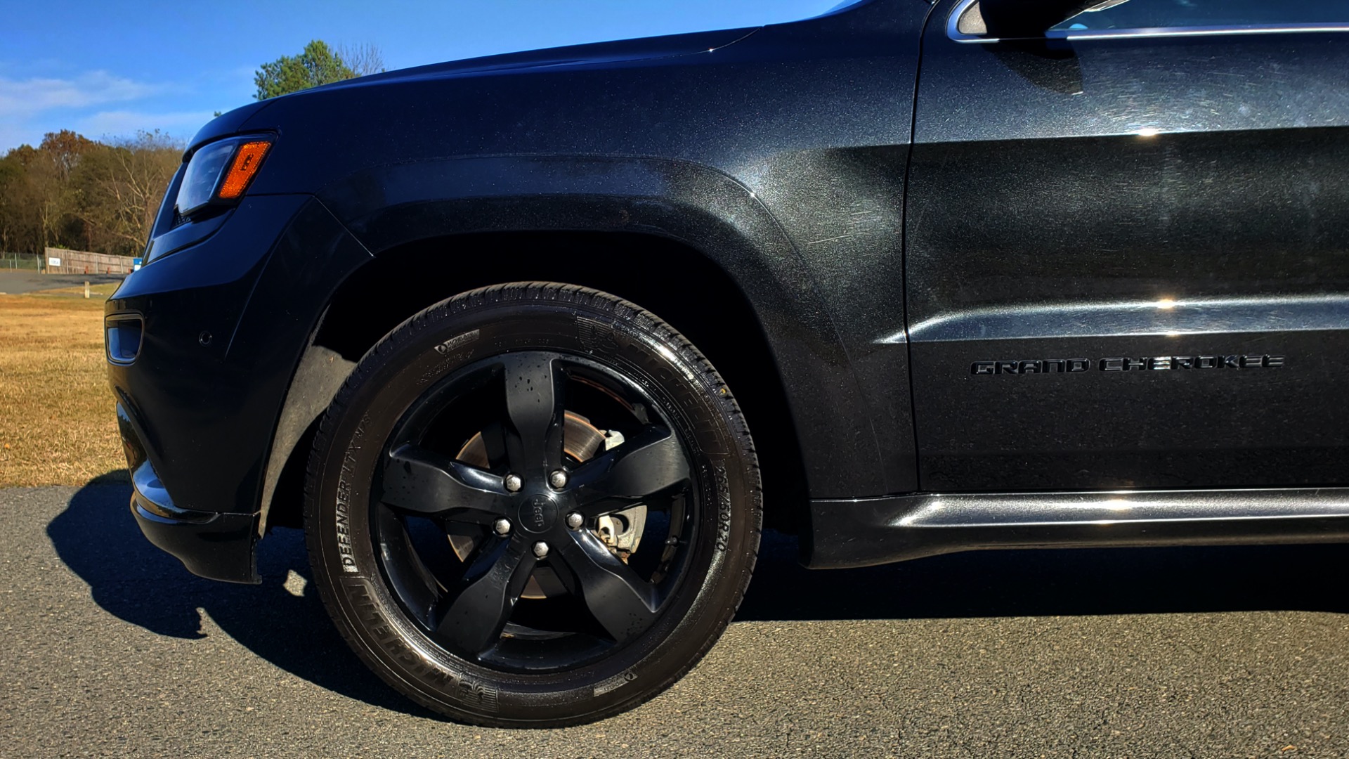 Used 2015 Jeep GRAND CHEROKEE HIGH ALTITUDE / NAV / SUNROOF / REARVIEW / TOW PKG for sale Sold at Formula Imports in Charlotte NC 28227 6