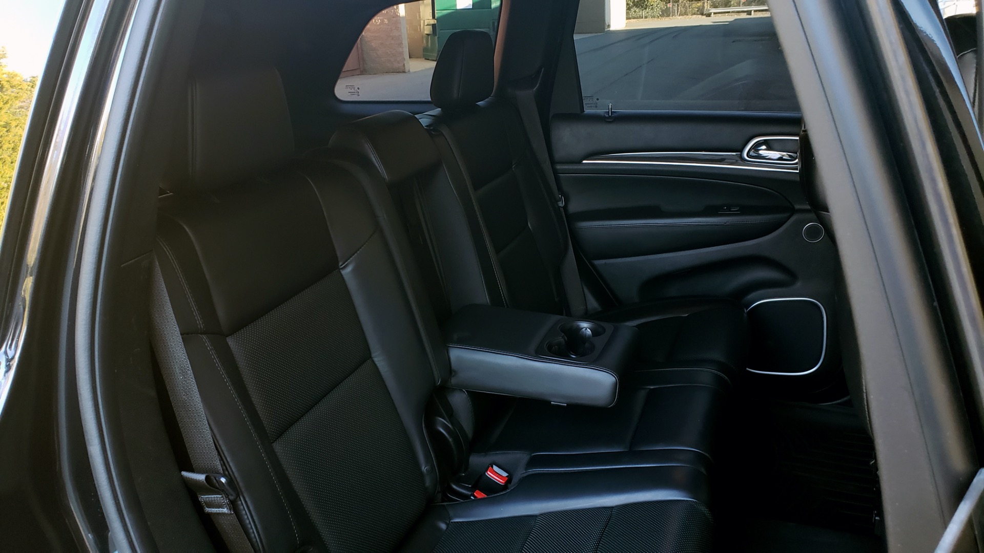 Used 2015 Jeep GRAND CHEROKEE HIGH ALTITUDE / NAV / SUNROOF / REARVIEW / TOW PKG for sale Sold at Formula Imports in Charlotte NC 28227 67