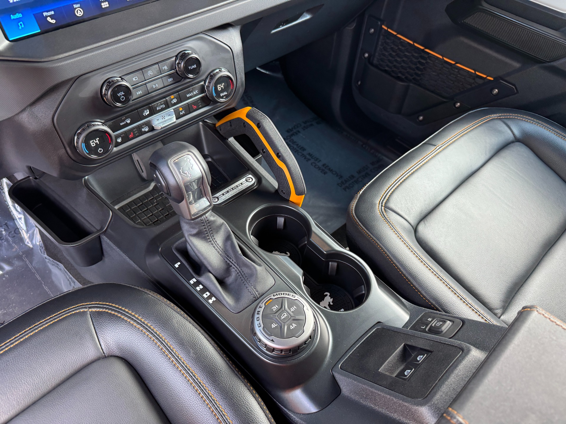 2024 Ford Bronco Badlands photo 39