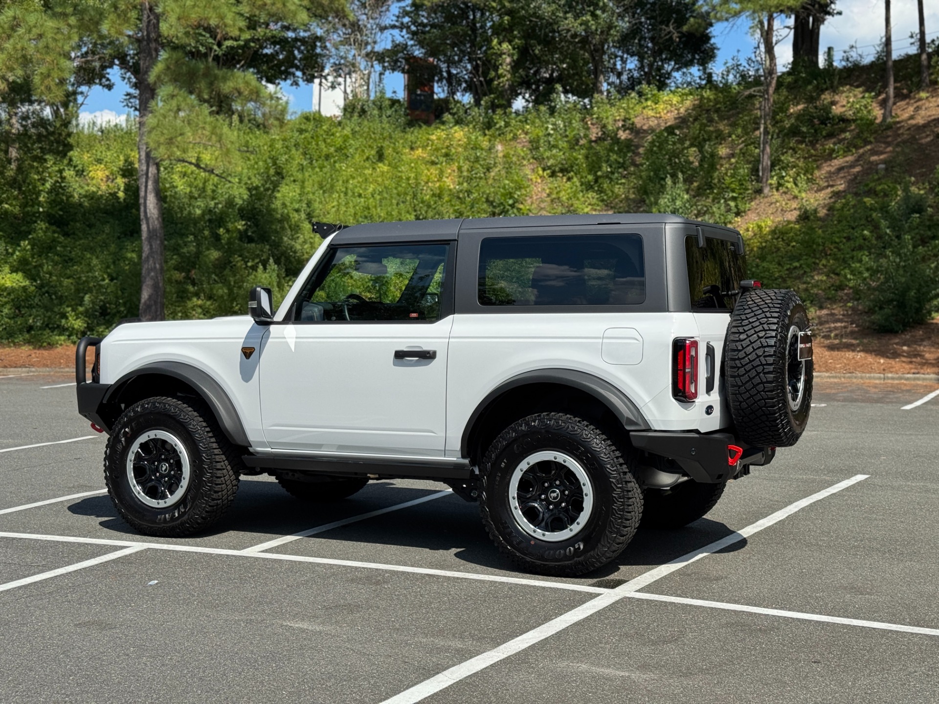 2024 Ford Bronco Badlands photo 7