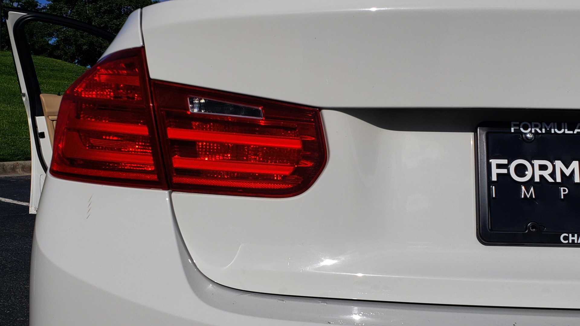 Used 2013 BMW 3 SERIES 328I PREMIUM / SUNROOF / COMFORT ACCESS KEY / SAT RADIO for sale Sold at Formula Imports in Charlotte NC 28227 16
