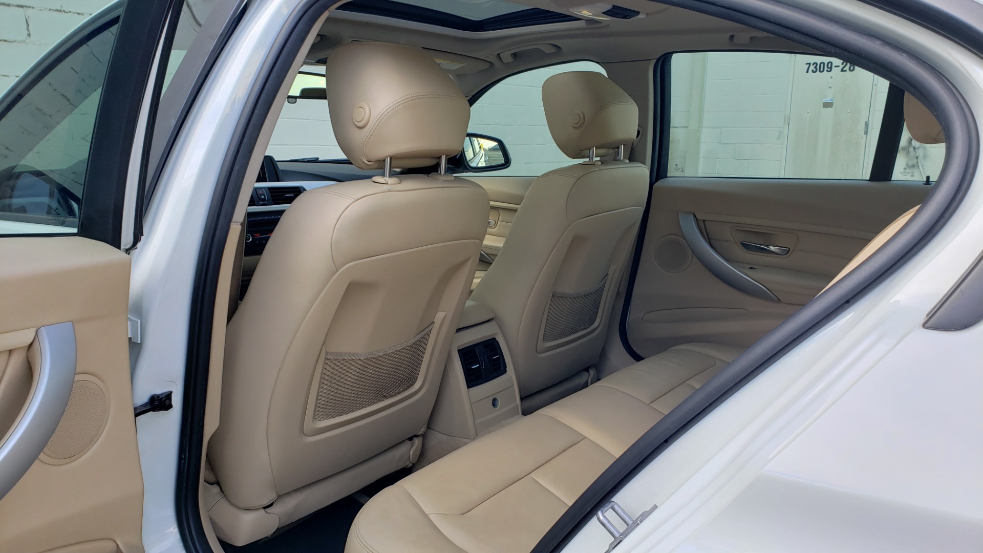 Used 2013 BMW 3 SERIES 328I PREMIUM / SUNROOF / COMFORT ACCESS KEY / SAT RADIO for sale Sold at Formula Imports in Charlotte NC 28227 53