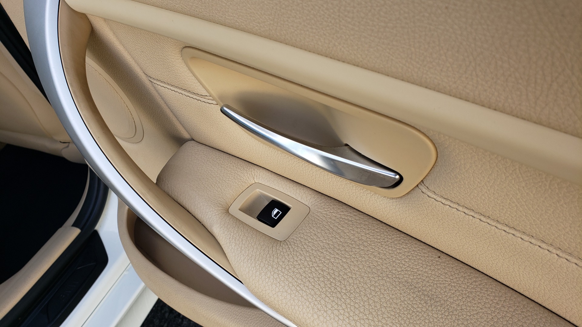 Used 2013 BMW 3 SERIES 328I PREMIUM / SUNROOF / COMFORT ACCESS KEY / SAT RADIO for sale Sold at Formula Imports in Charlotte NC 28227 62