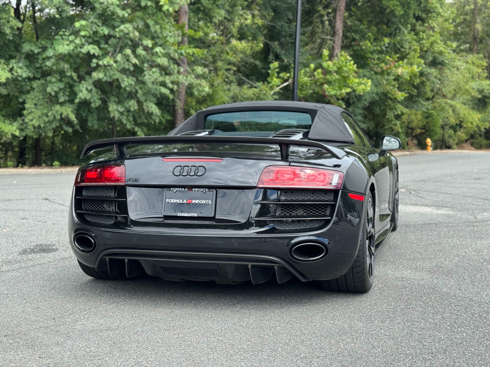 2011 Audi R8 Quattro Spyder photo 11