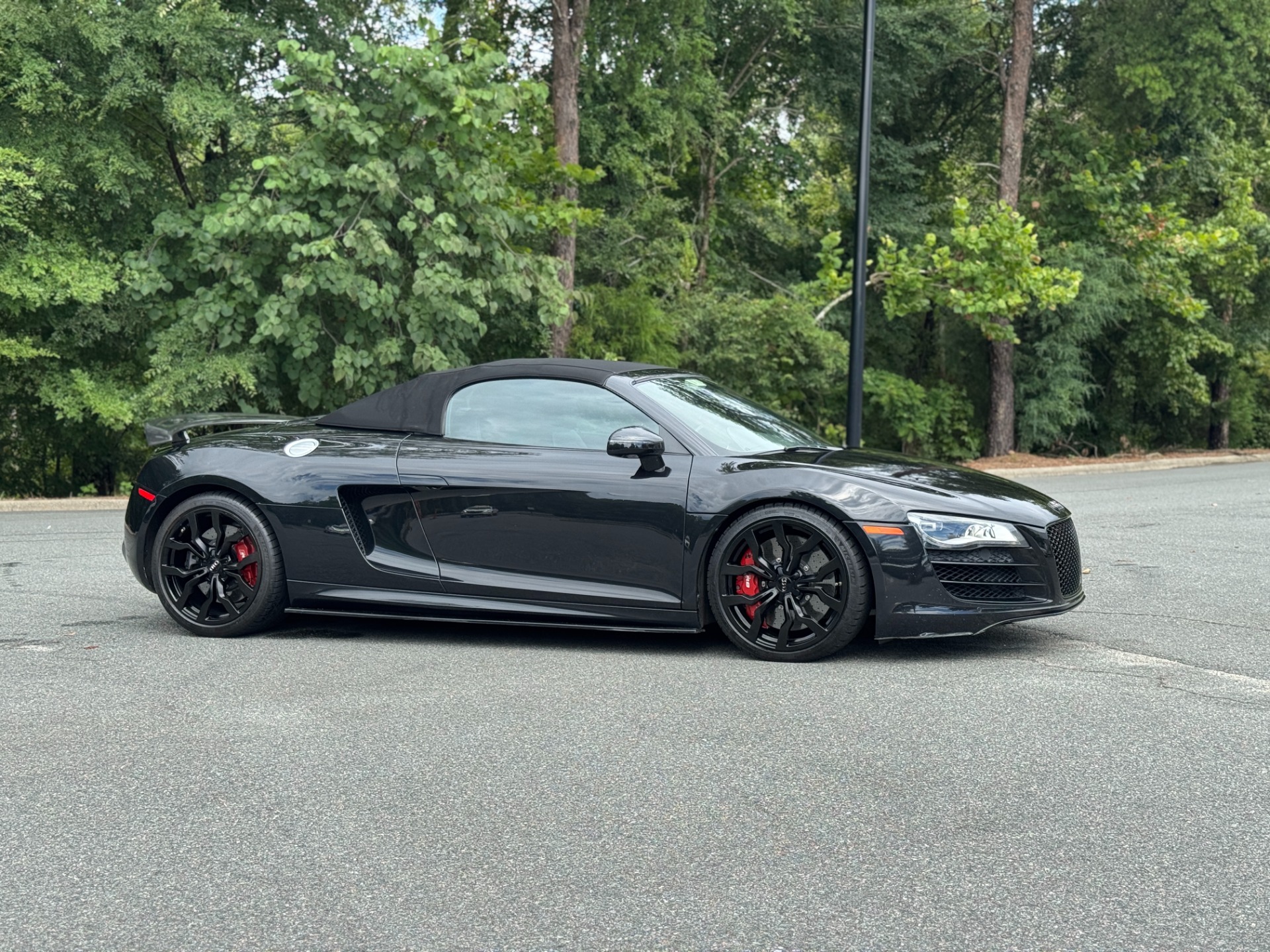 2011 Audi R8 Quattro Spyder photo 15