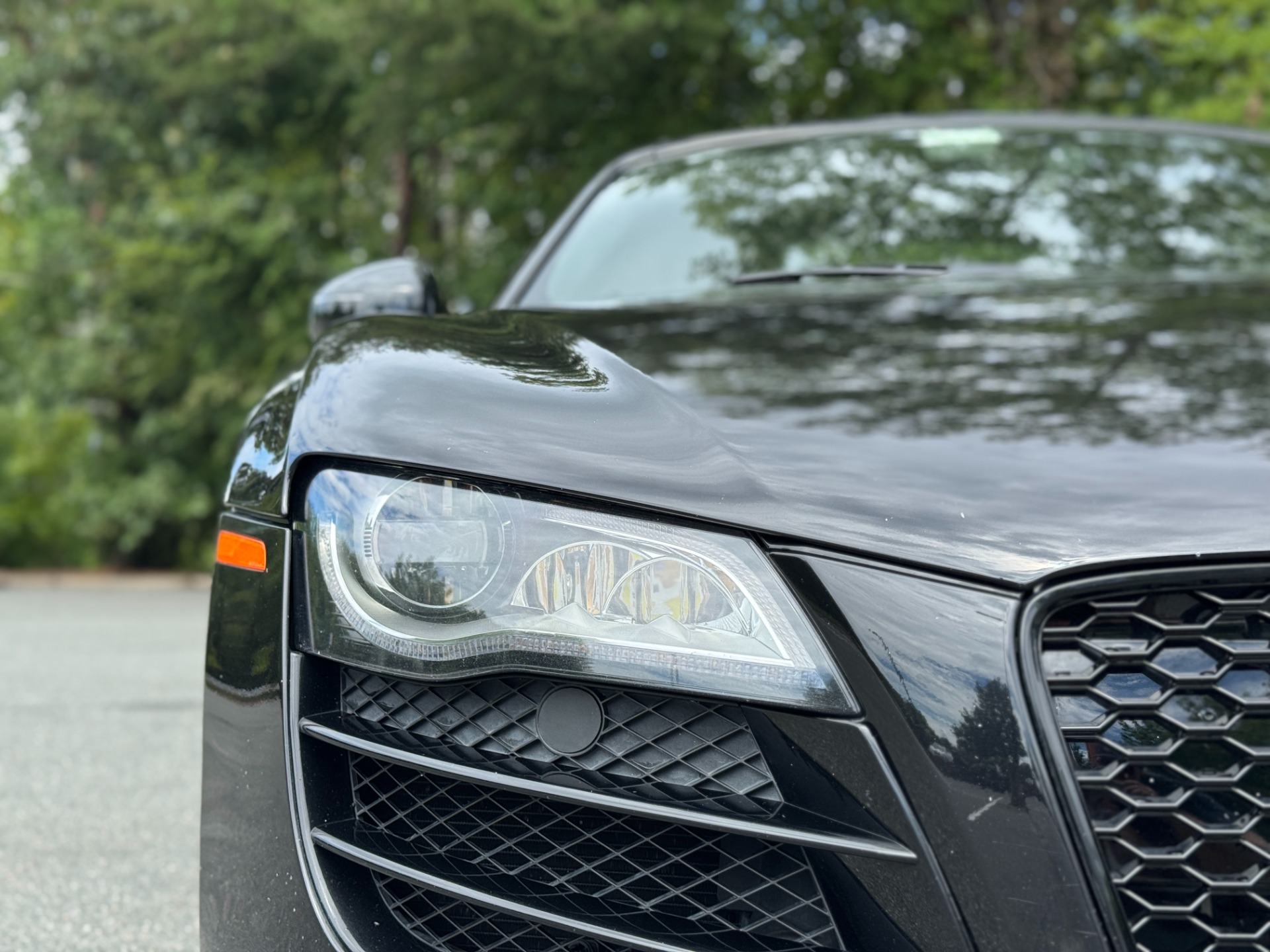 2011 Audi R8 Quattro Spyder photo 17