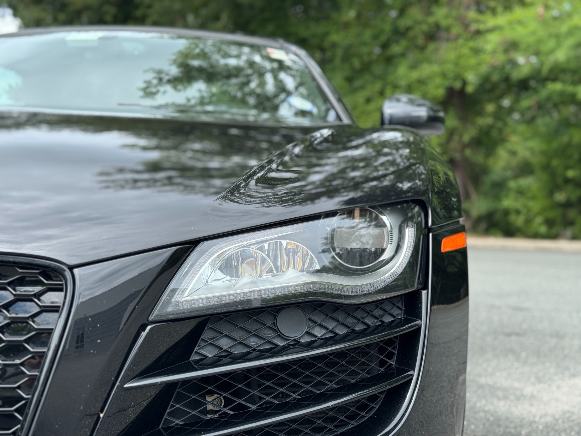 2011 Audi R8 Quattro Spyder photo 18