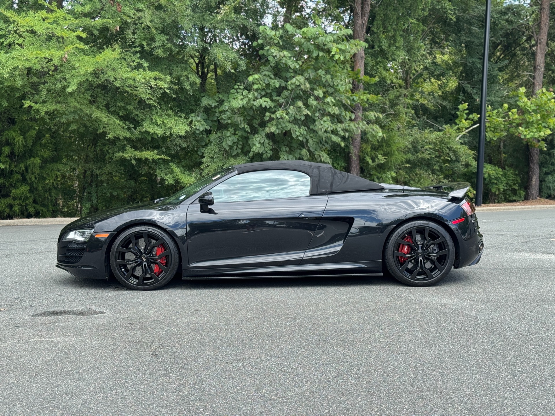 2011 Audi R8 Quattro Spyder photo 6
