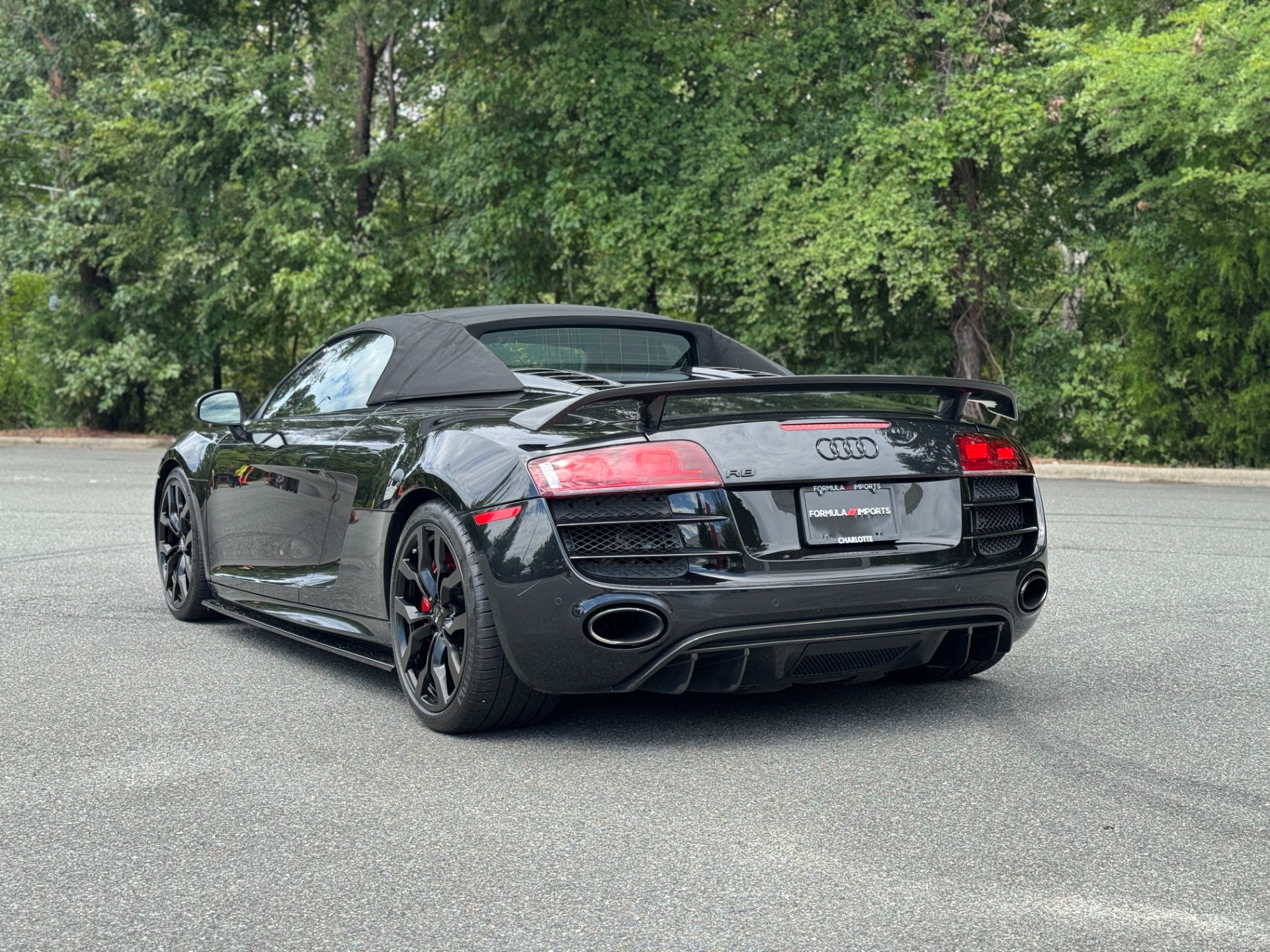 2011 Audi R8 Quattro Spyder photo 8