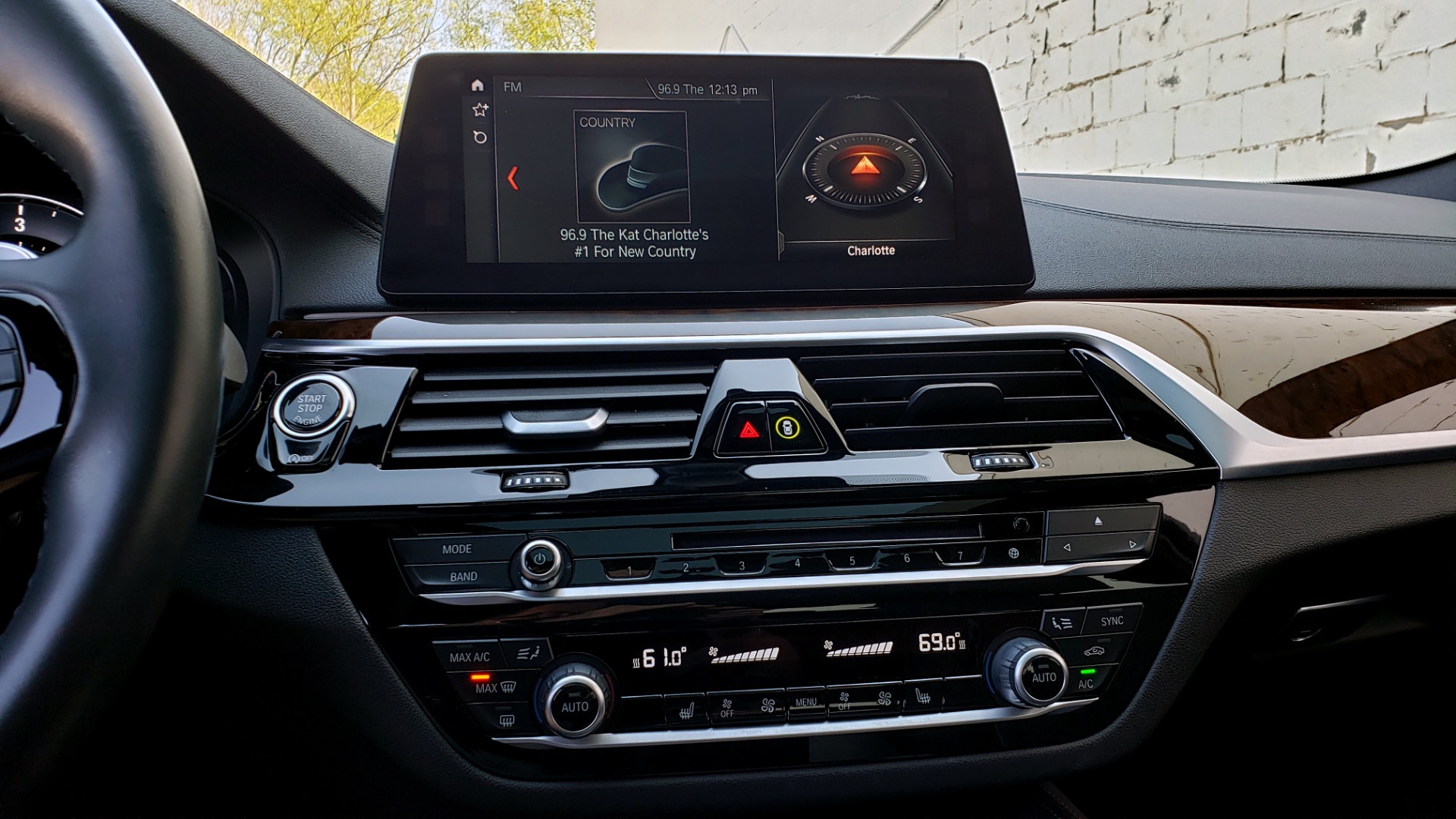 Used 2017 BMW 5 SERIES 540I PREMIUM / DRVR ASST PLUS / NAV / SNF / HARMAN/KARDON for sale Sold at Formula Imports in Charlotte NC 28227 40