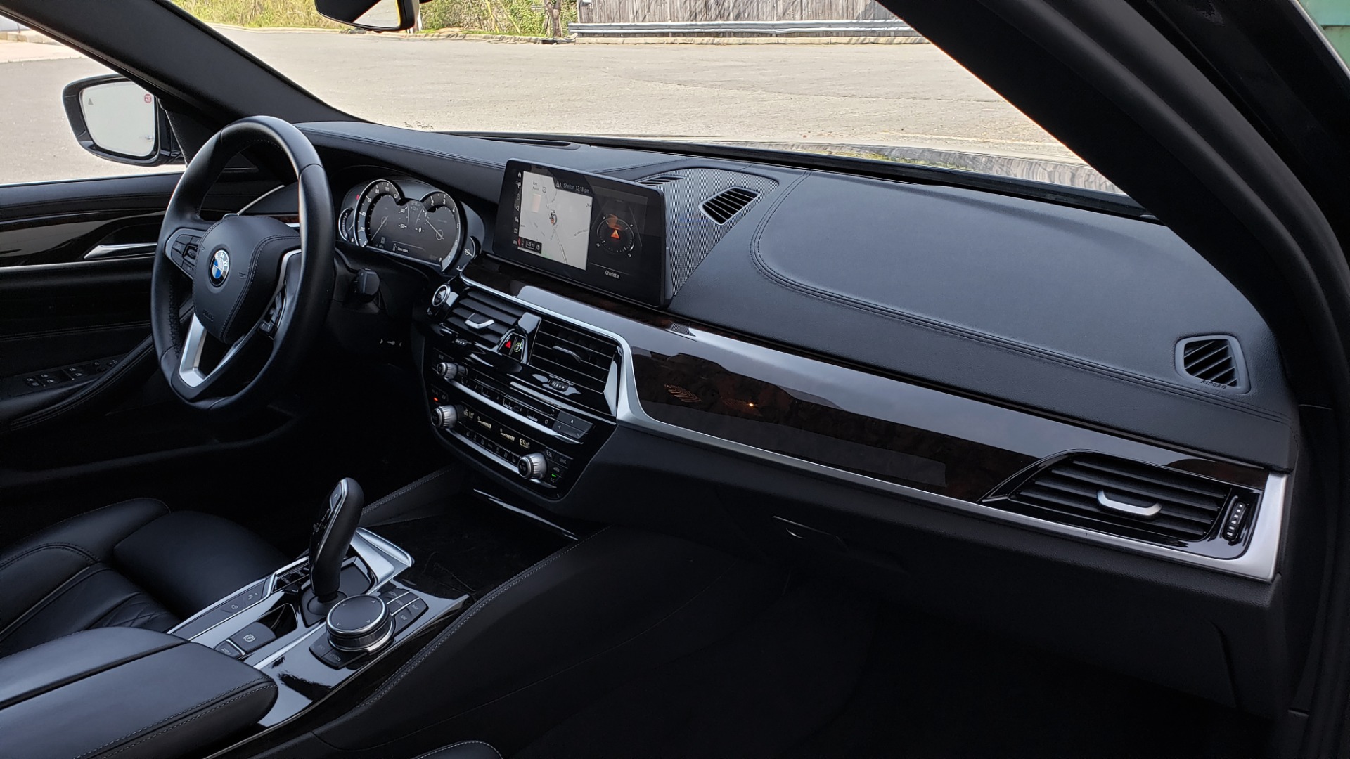 Used 2017 BMW 5 SERIES 540I PREMIUM / DRVR ASST PLUS / NAV / SNF / HARMAN/KARDON for sale Sold at Formula Imports in Charlotte NC 28227 67