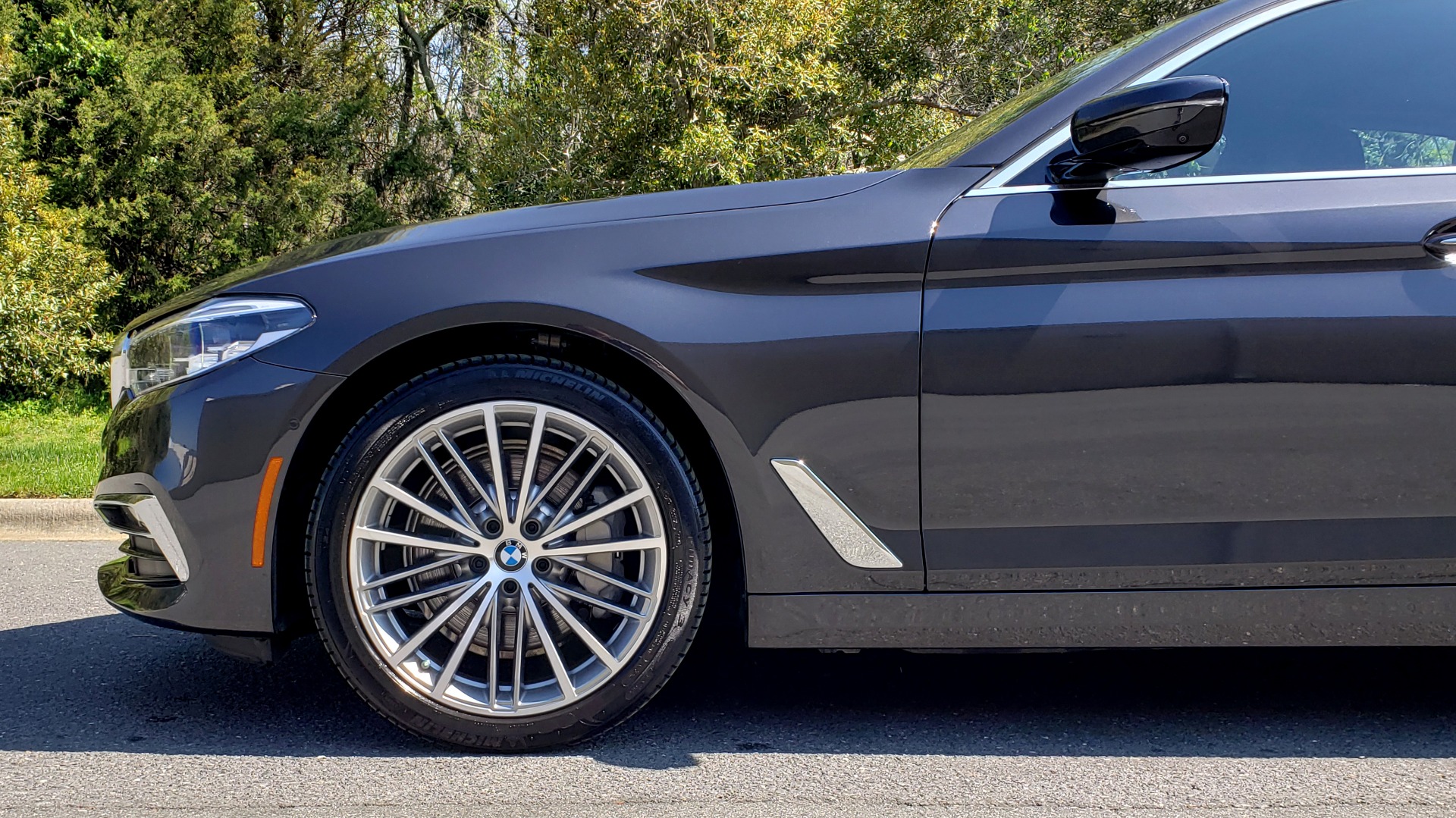 Used 2017 BMW 5 SERIES 540I PREMIUM / DRVR ASST PLUS / NAV / SNF / HARMAN/KARDON for sale Sold at Formula Imports in Charlotte NC 28227 79