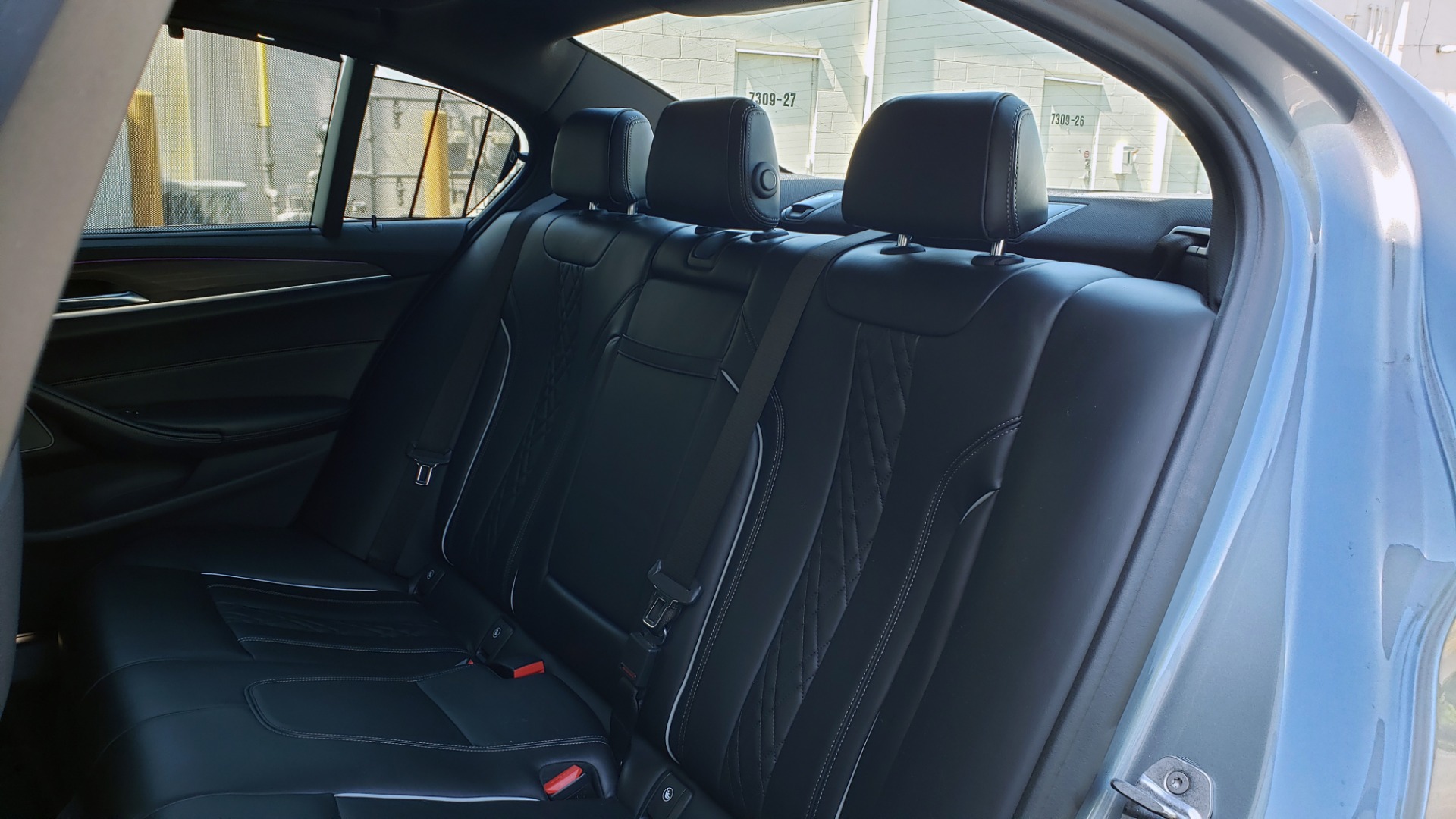 Used 2018 BMW 5 SERIES M550I XDRIVE / EXEC PKG / LUX / DRVR ASST / CLD WTHR / ACTIVE DR for sale Sold at Formula Imports in Charlotte NC 28227 70