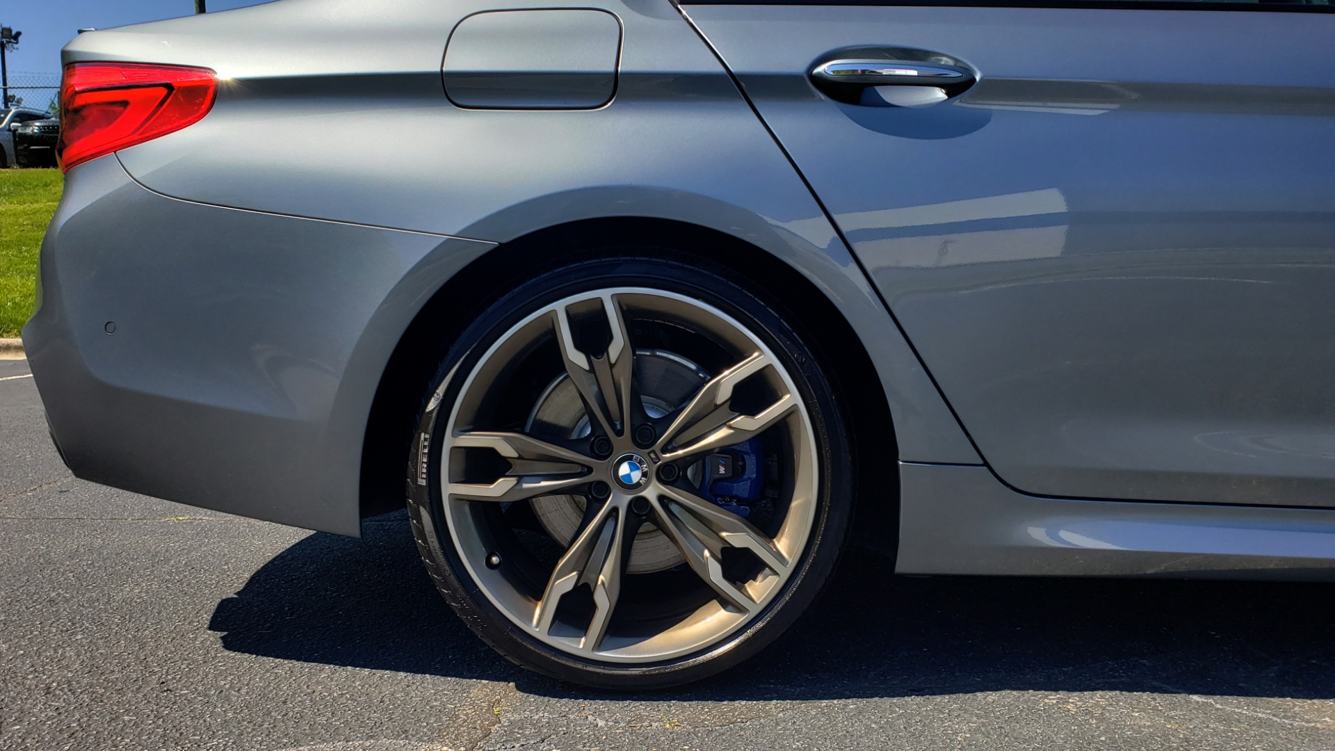 Used 2018 BMW 5 SERIES M550I XDRIVE / EXEC PKG / LUX / DRVR ASST / CLD WTHR / ACTIVE DR for sale Sold at Formula Imports in Charlotte NC 28227 88