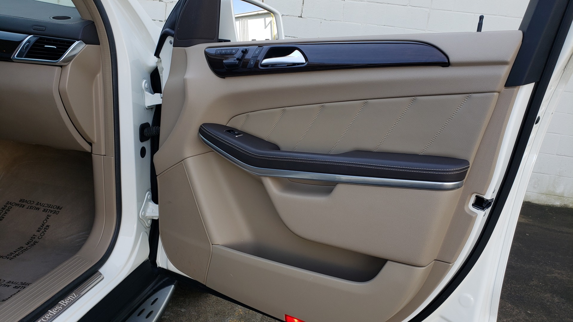 Used 2014 Mercedes-Benz GL-Class GL 450 PREMIUM / NAV / SUNROOF / 3-ROW / REARVIEW for sale Sold at Formula Imports in Charlotte NC 28227 71