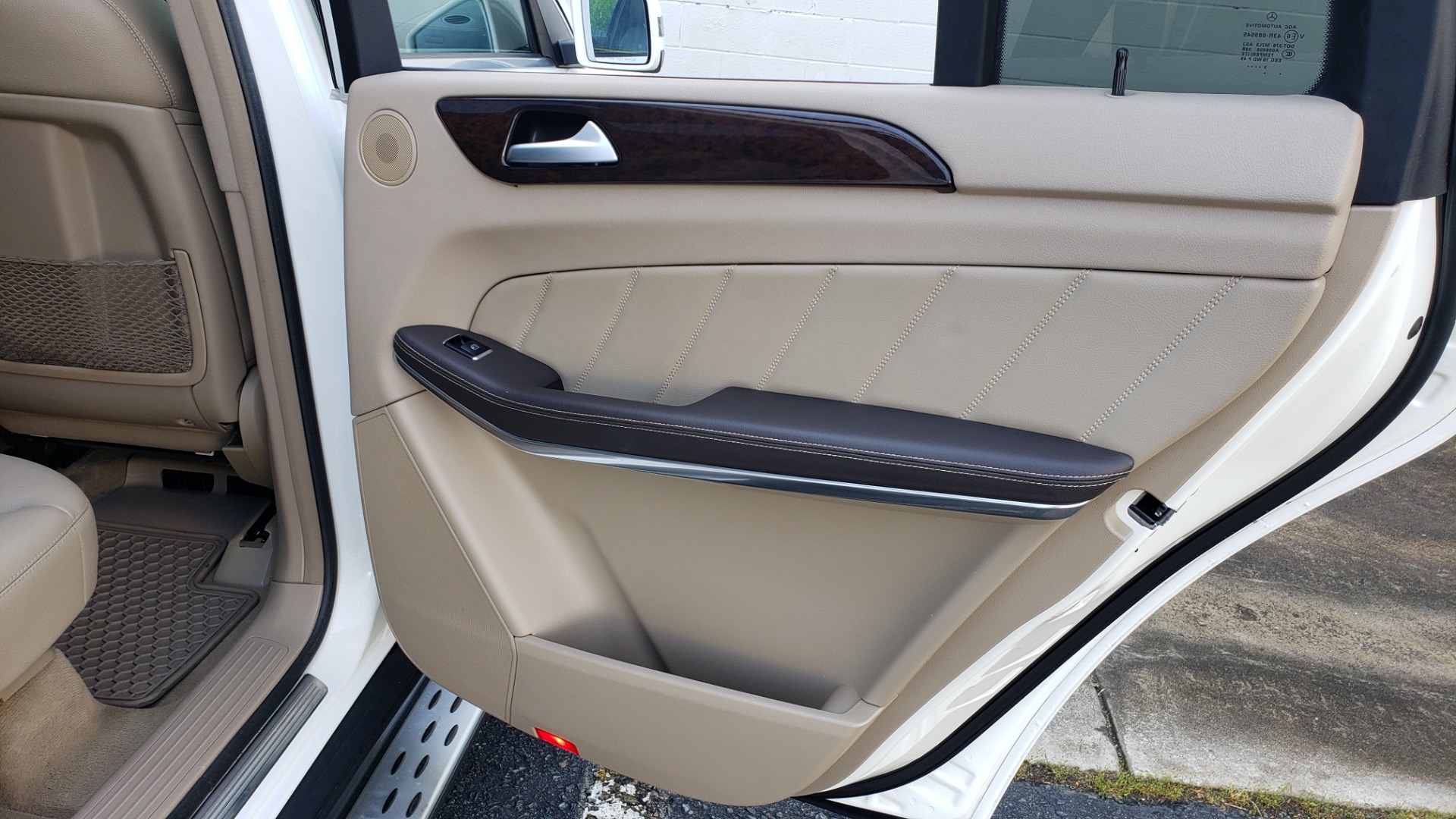 Used 2014 Mercedes-Benz GL-Class GL 450 PREMIUM / NAV / SUNROOF / 3-ROW / REARVIEW for sale Sold at Formula Imports in Charlotte NC 28227 77