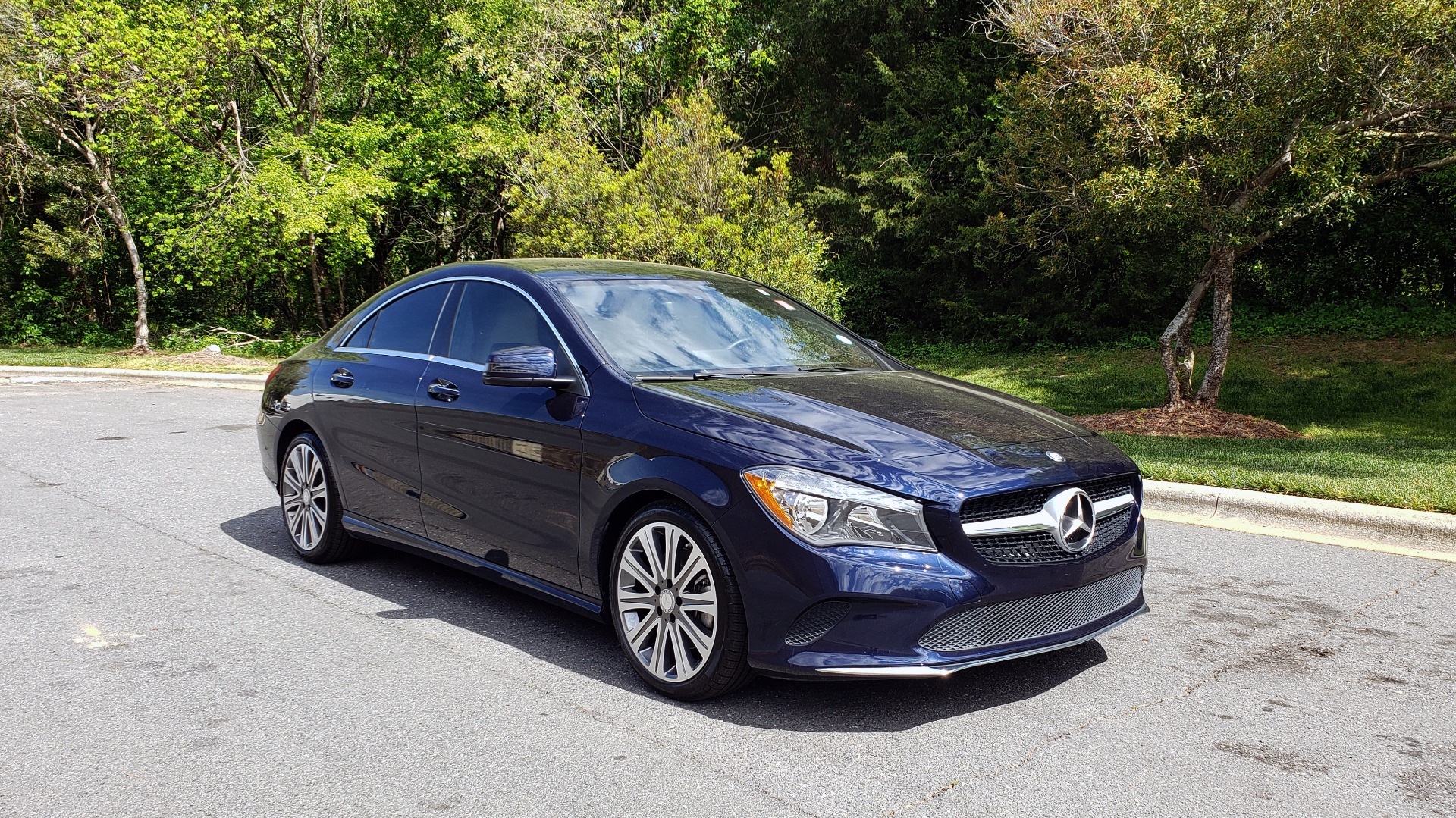 Used 2017 Mercedes-Benz CLA 250 PREMIUM / PANO-ROOF / HK SOUNDS / BSM / REARVIEW for sale Sold at Formula Imports in Charlotte NC 28227 4